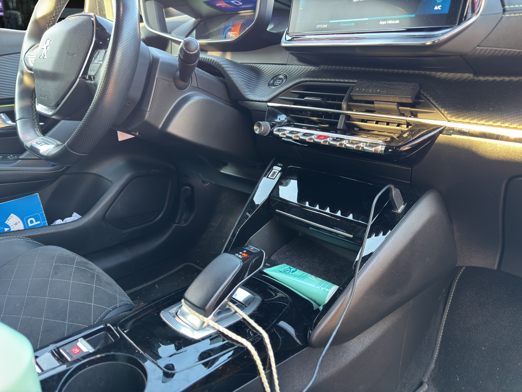 listing desktop thumbnail image 11