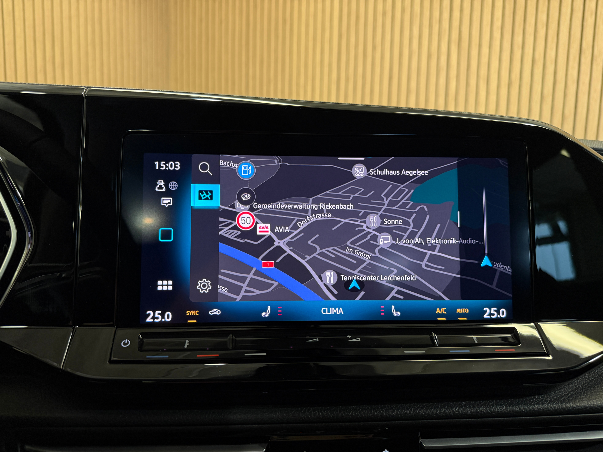 listing desktop thumbnail image 18