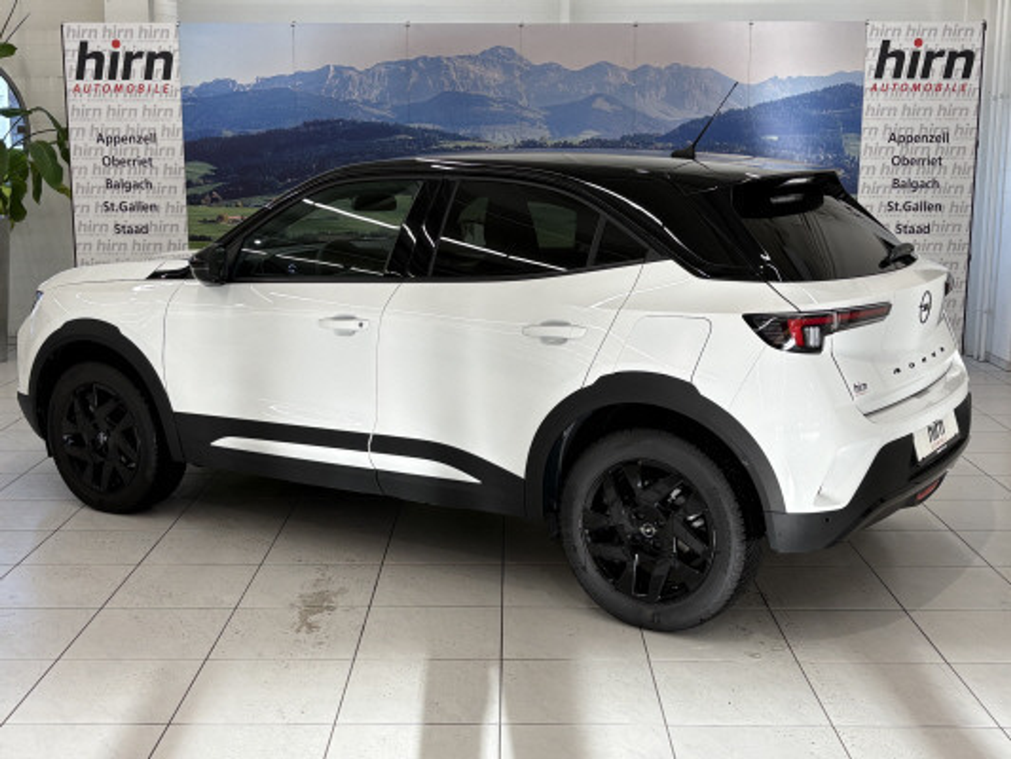 listing desktop thumbnail image 2