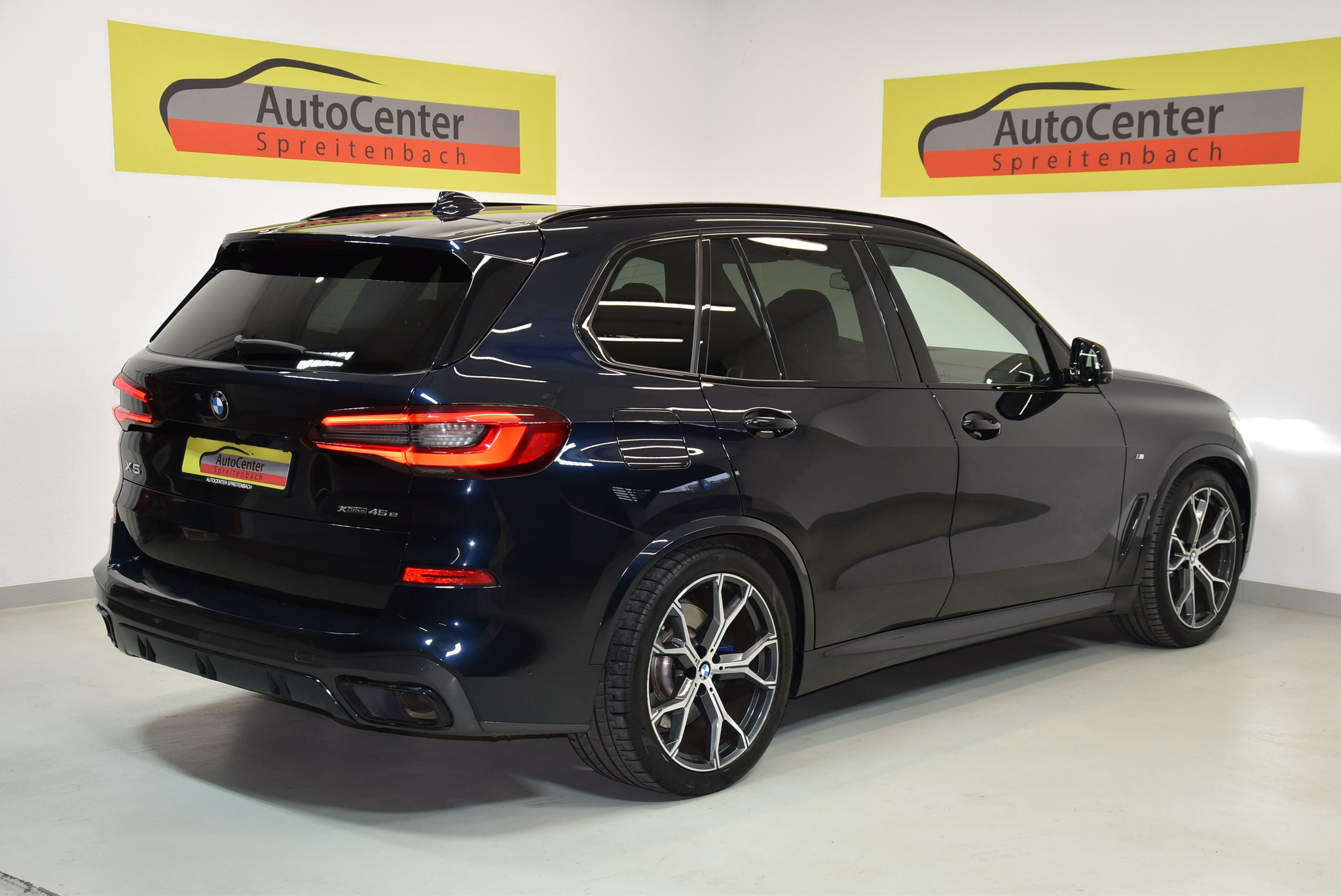 listing desktop thumbnail image 15