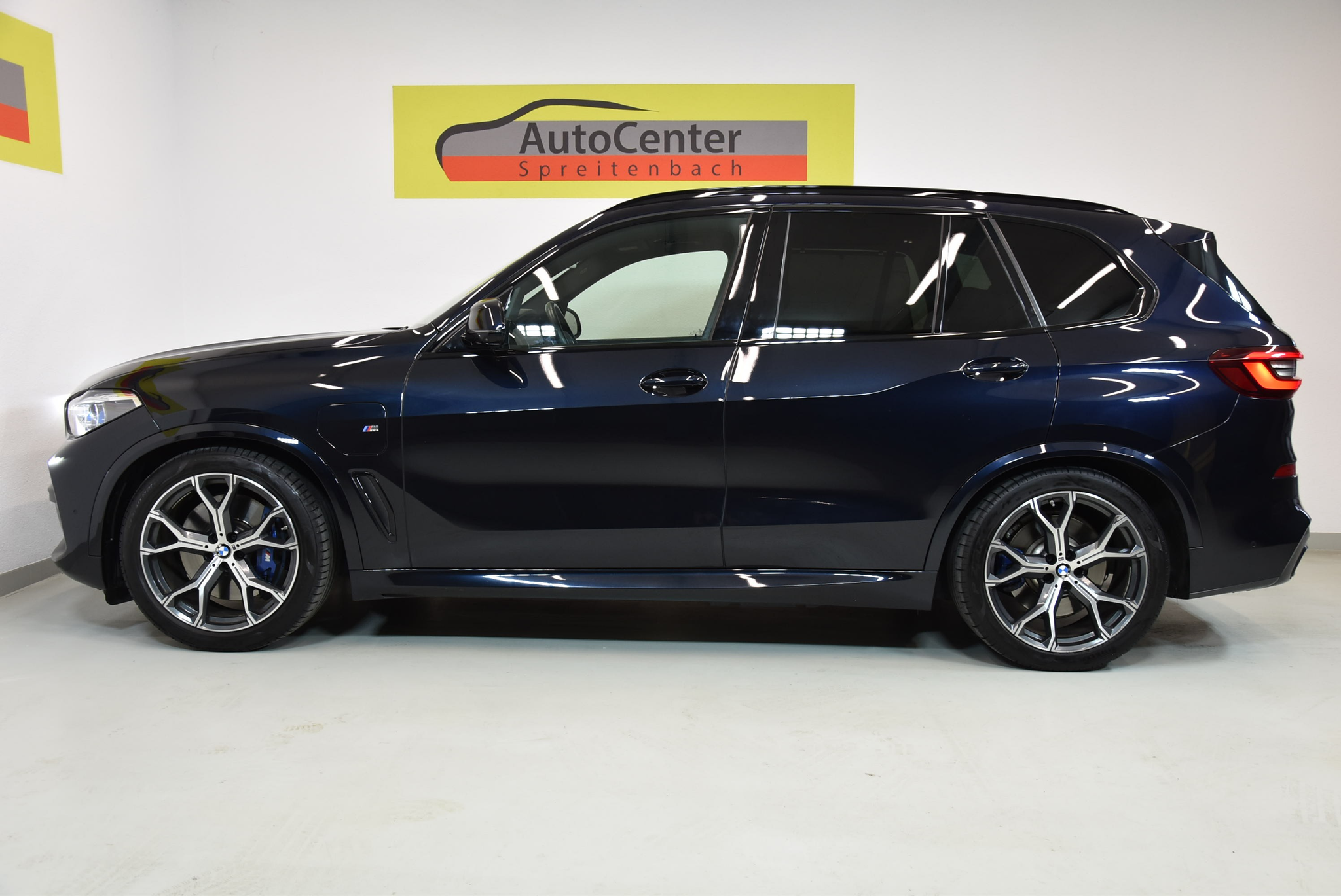 listing desktop thumbnail image 14