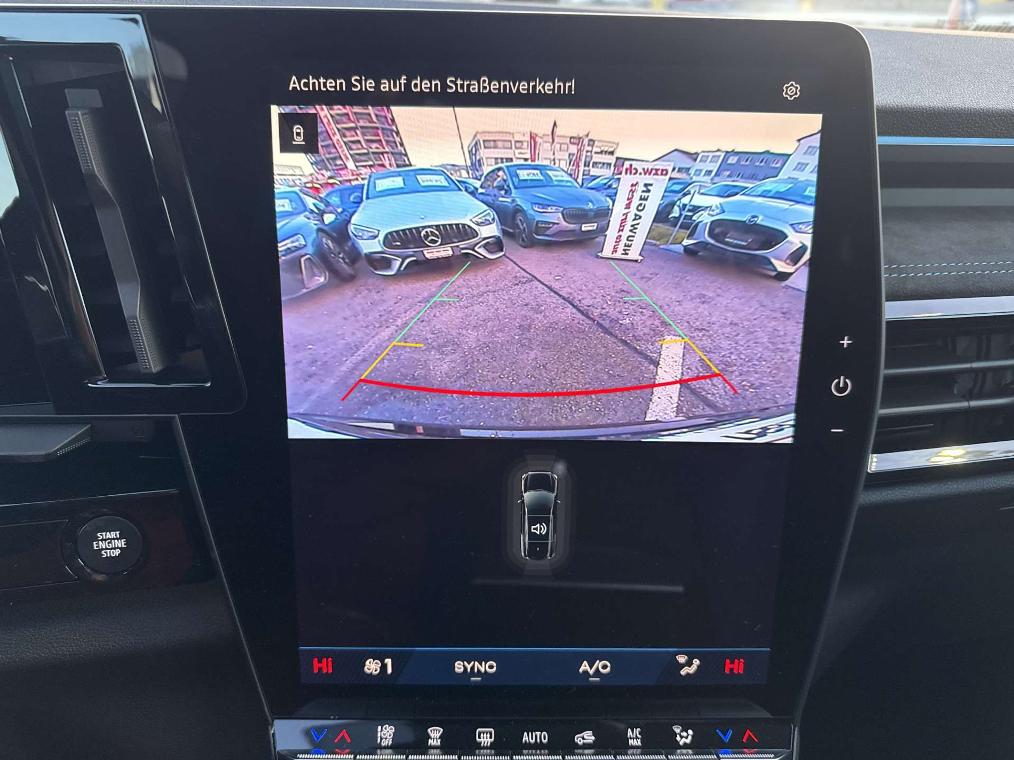 listing desktop thumbnail image 9