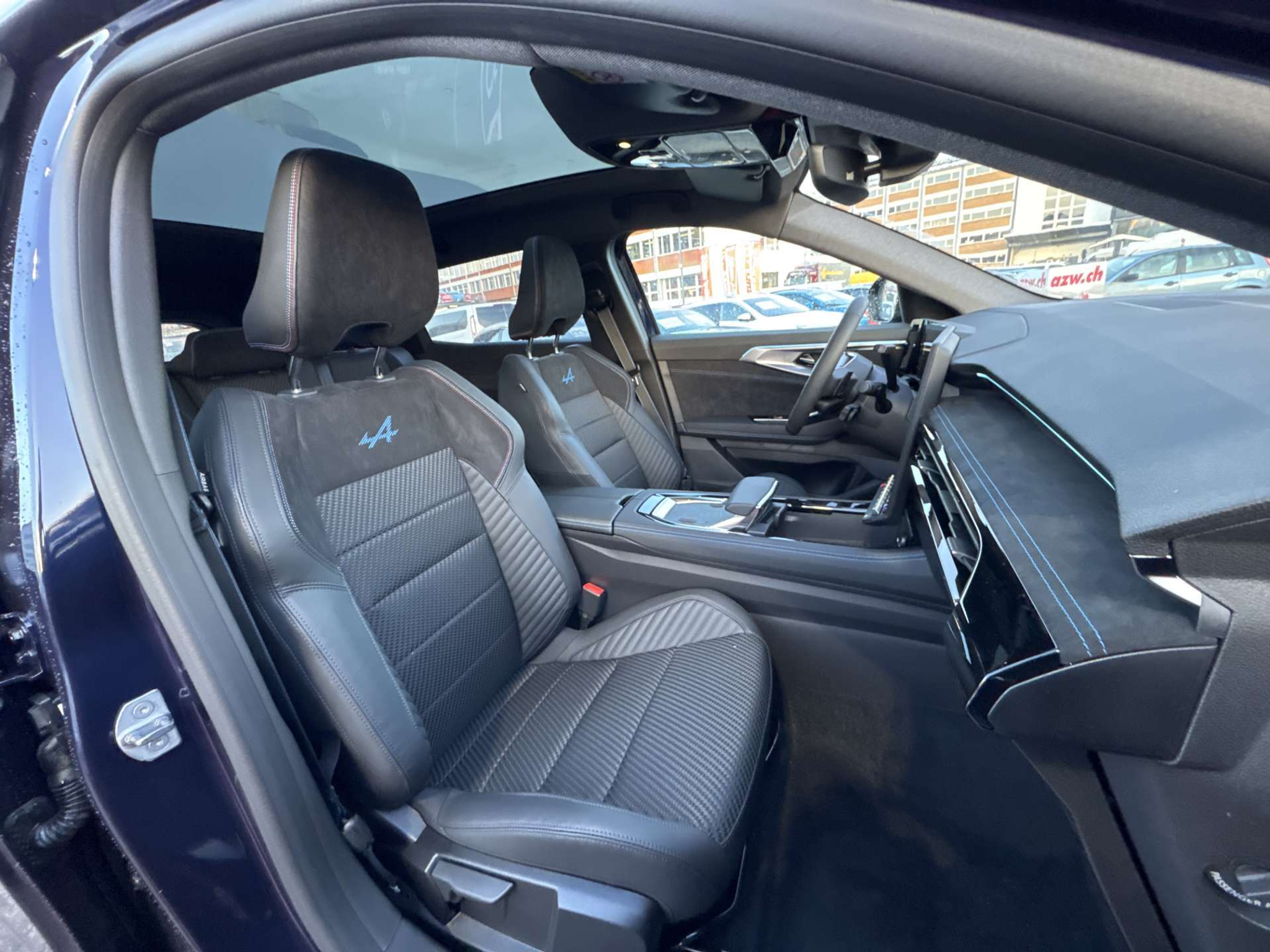 listing desktop thumbnail image 12