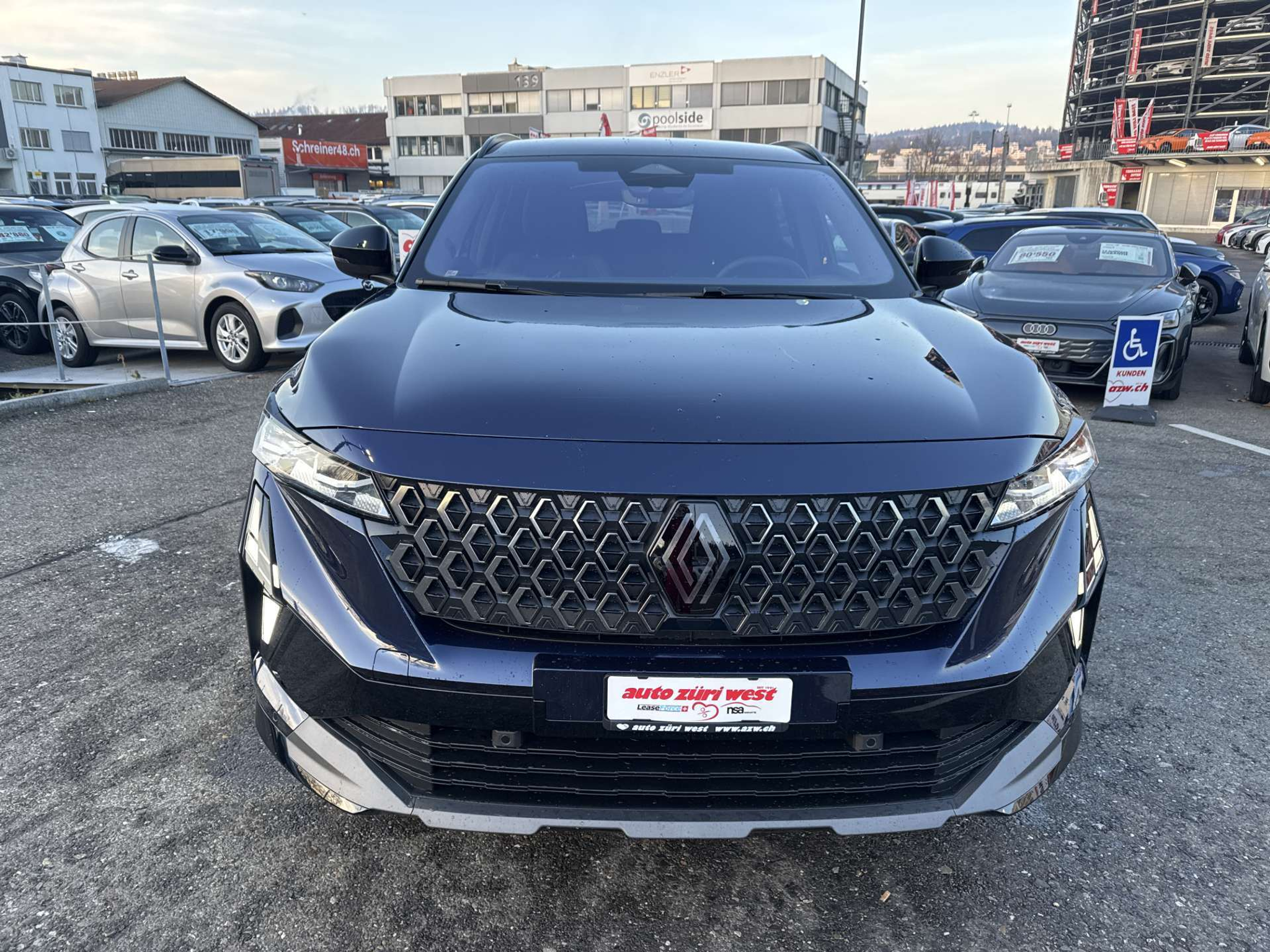 listing desktop thumbnail image 13