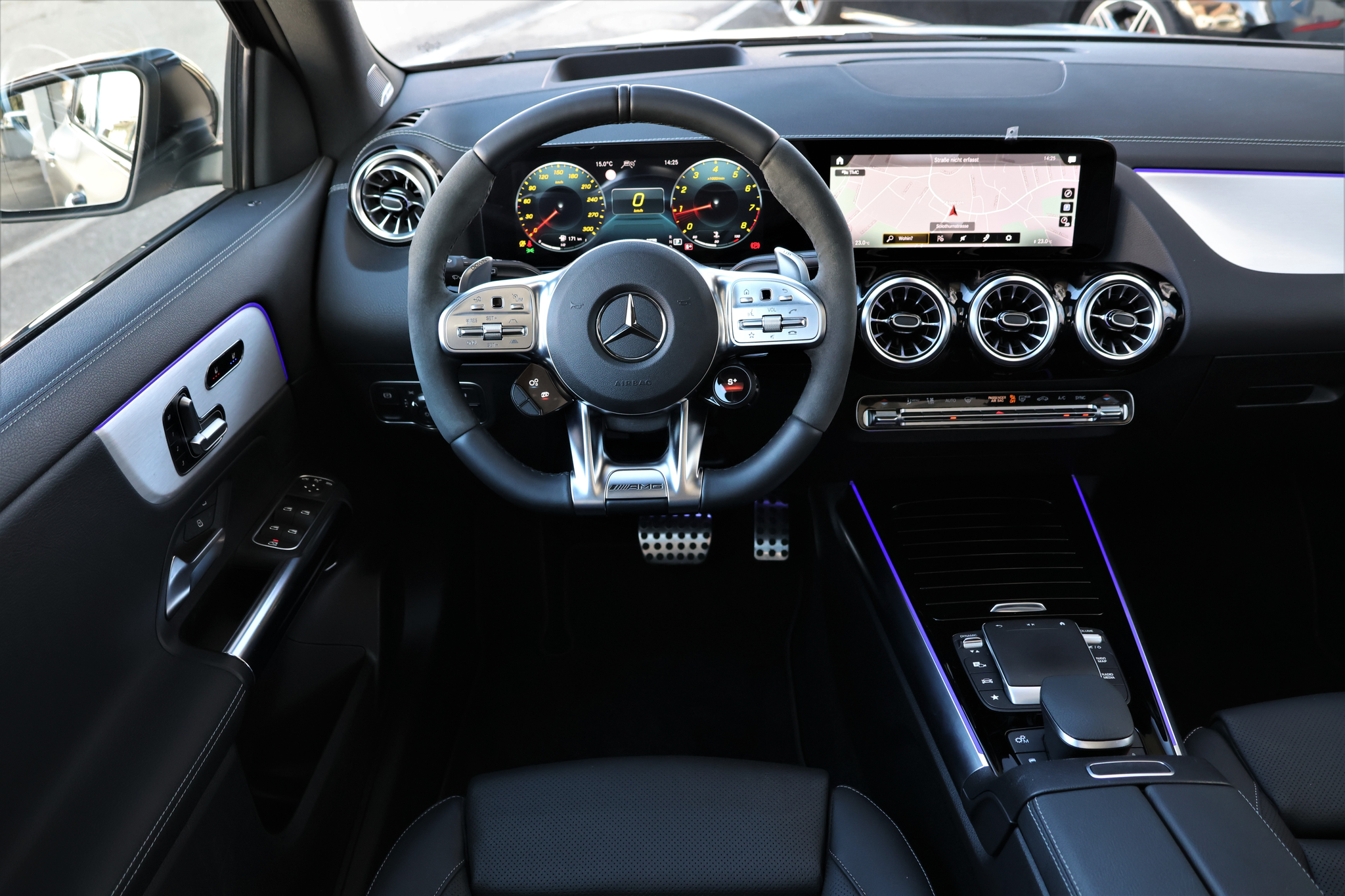 listing desktop thumbnail image 13