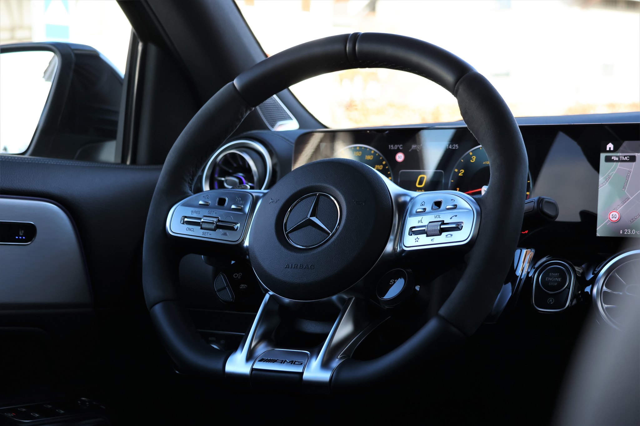 listing desktop thumbnail image 14