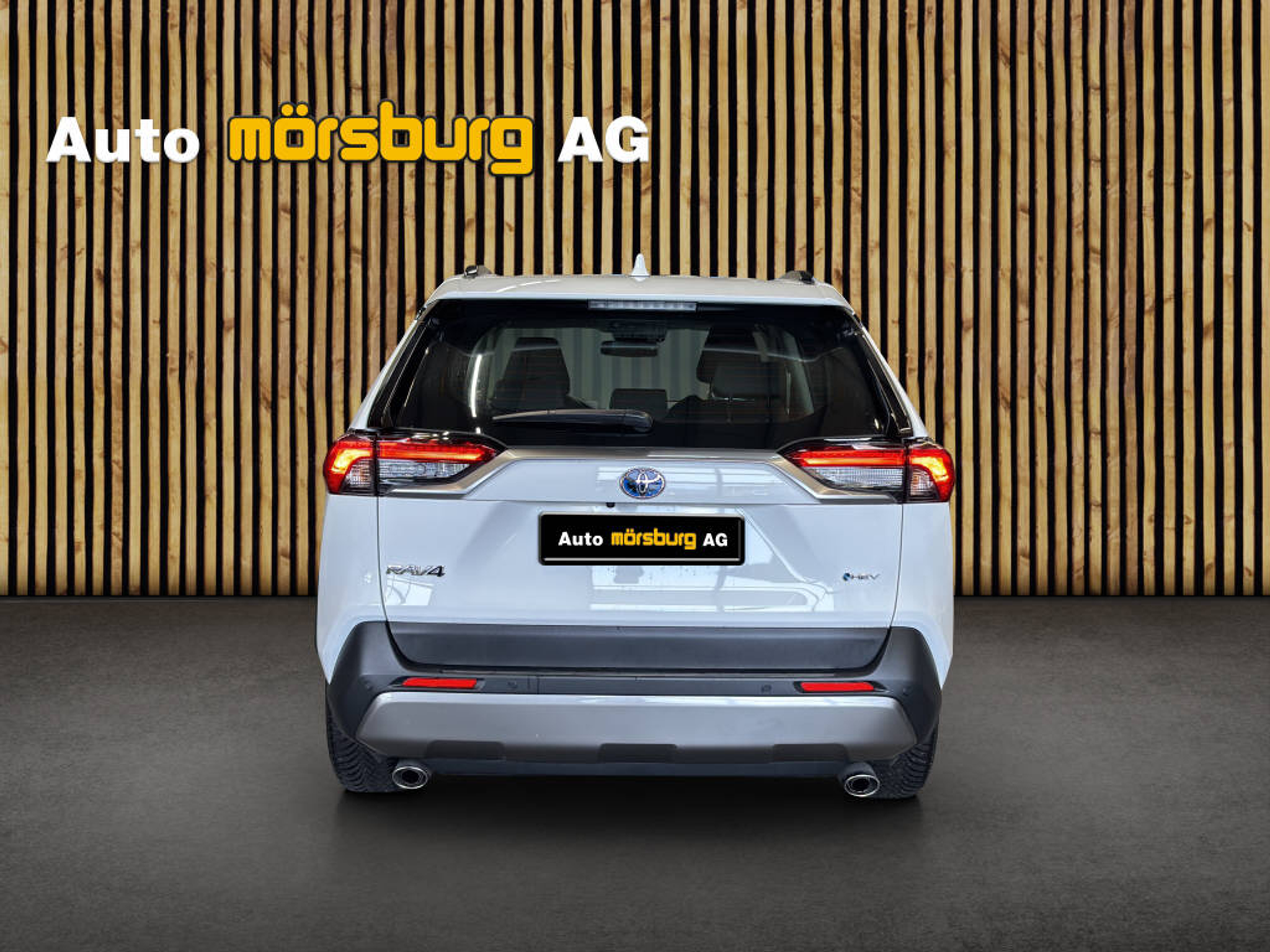 listing desktop thumbnail image 15