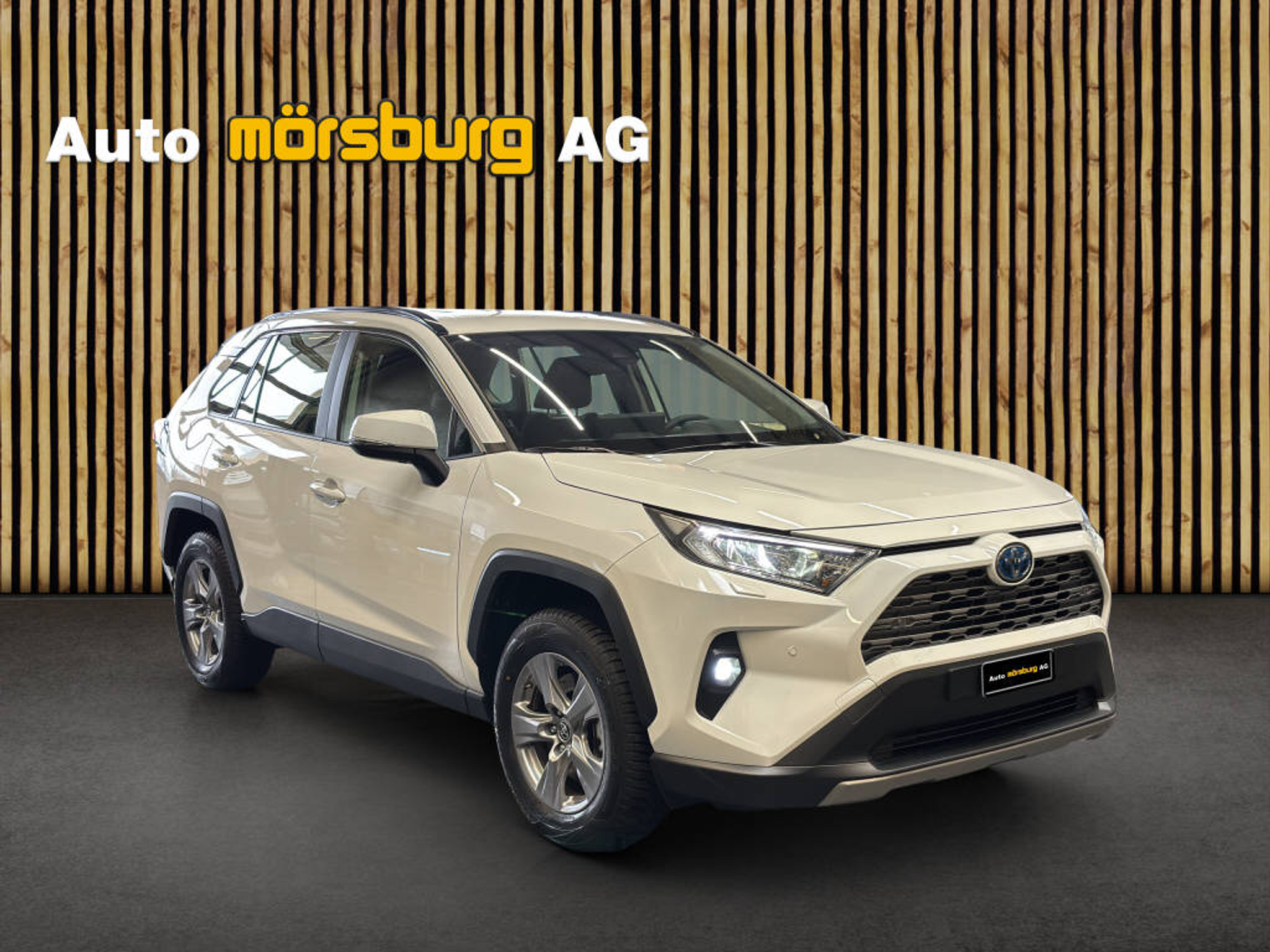 listing desktop thumbnail image 1