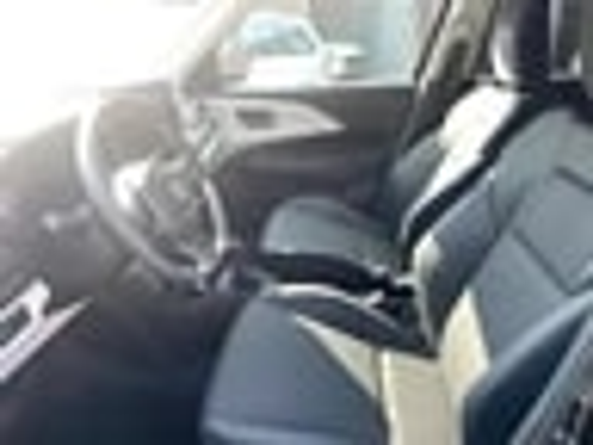 listing desktop thumbnail image 9