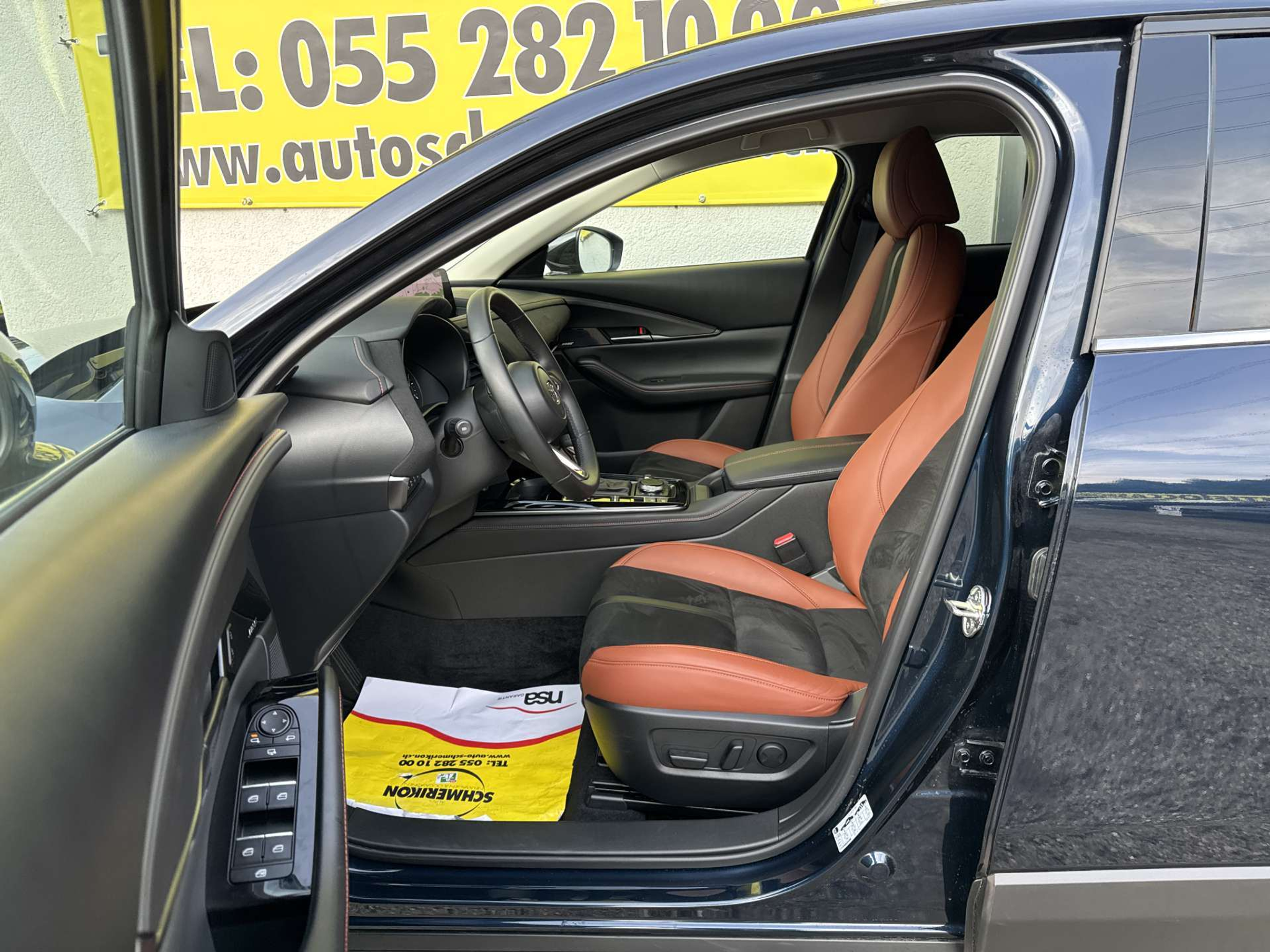 listing desktop thumbnail image 6