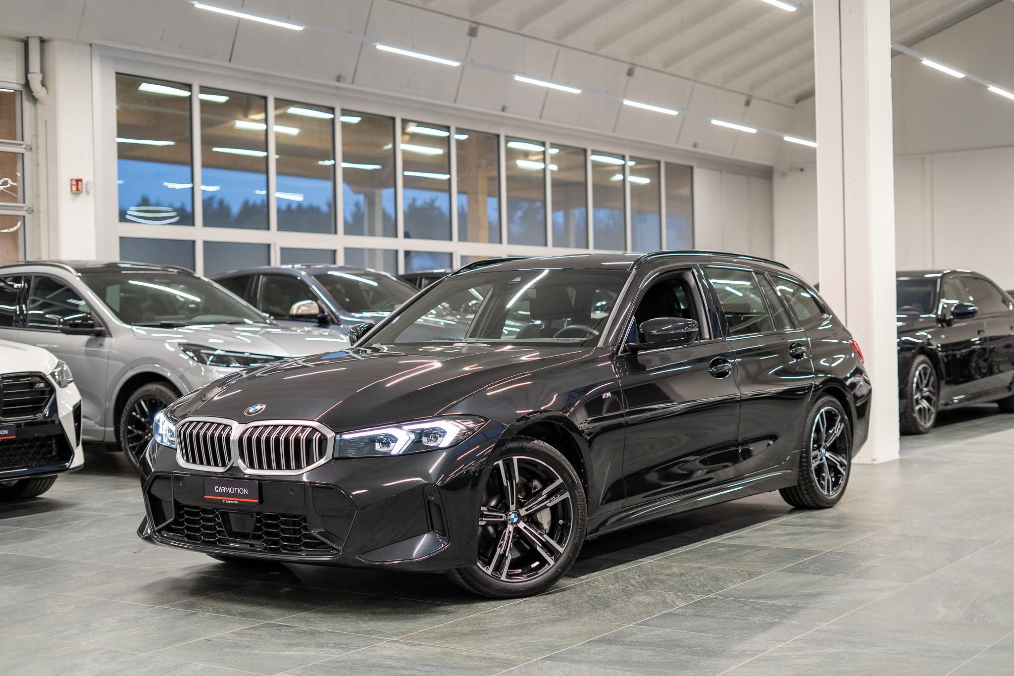 listing desktop thumbnail image 0