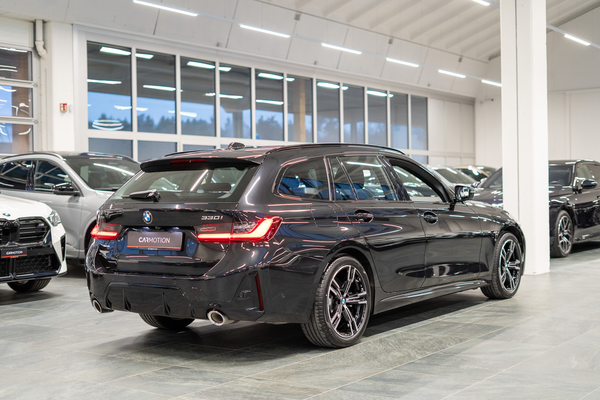 listing desktop thumbnail image 7