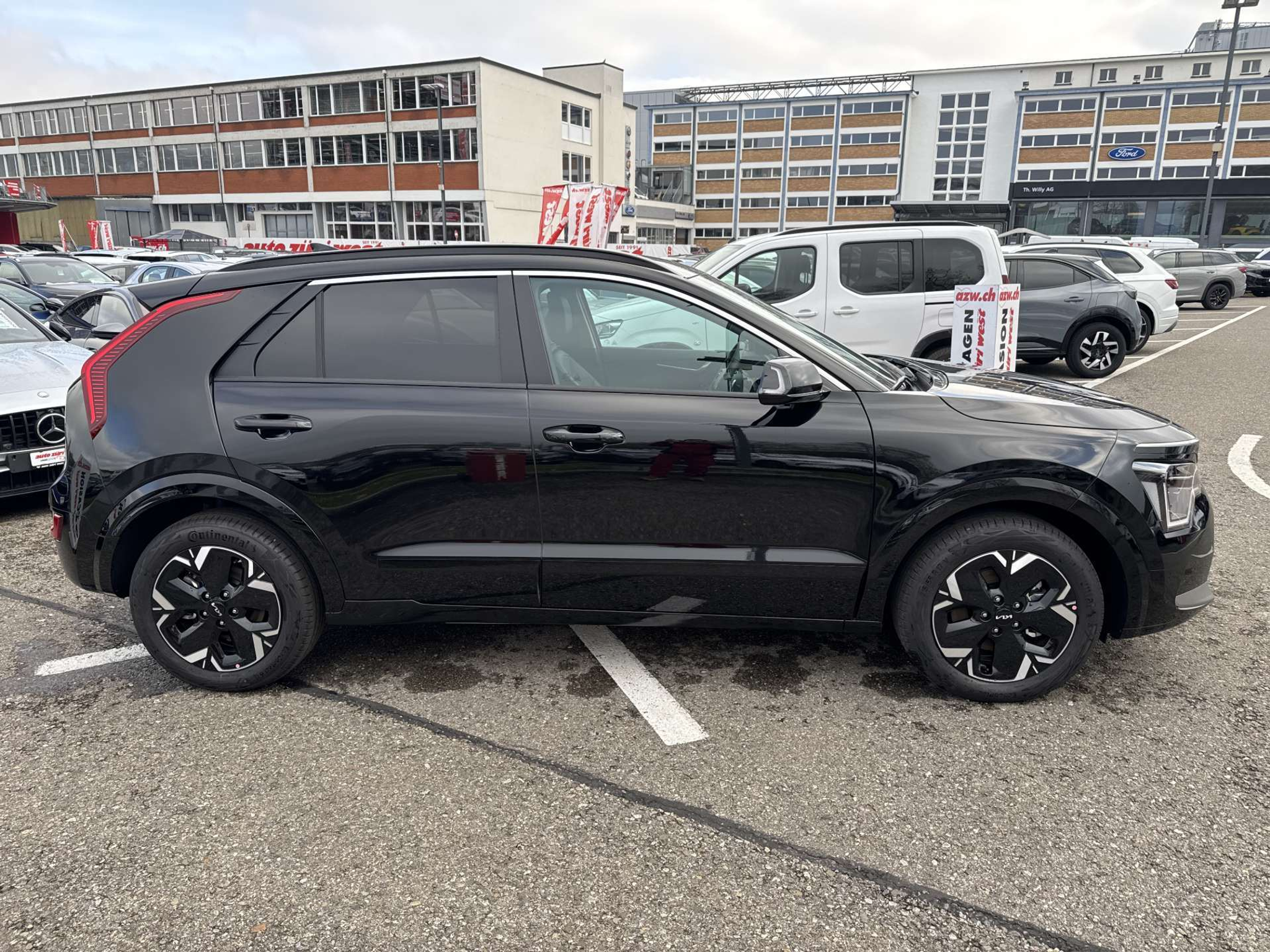 listing desktop thumbnail image 10