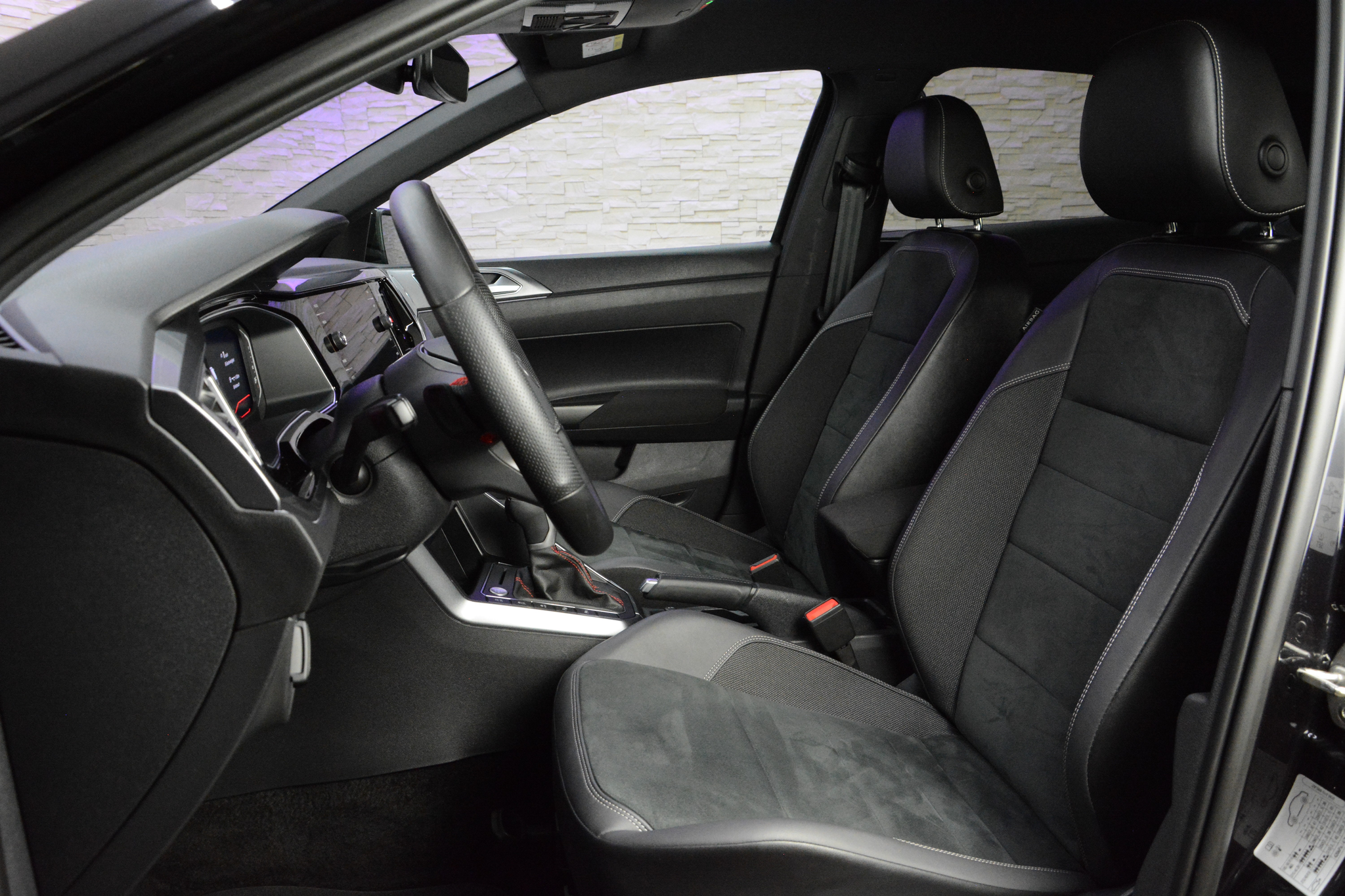 listing desktop thumbnail image 8