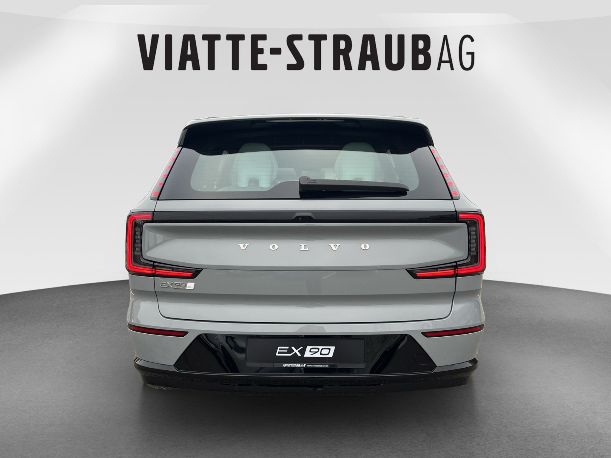 listing desktop thumbnail image 3