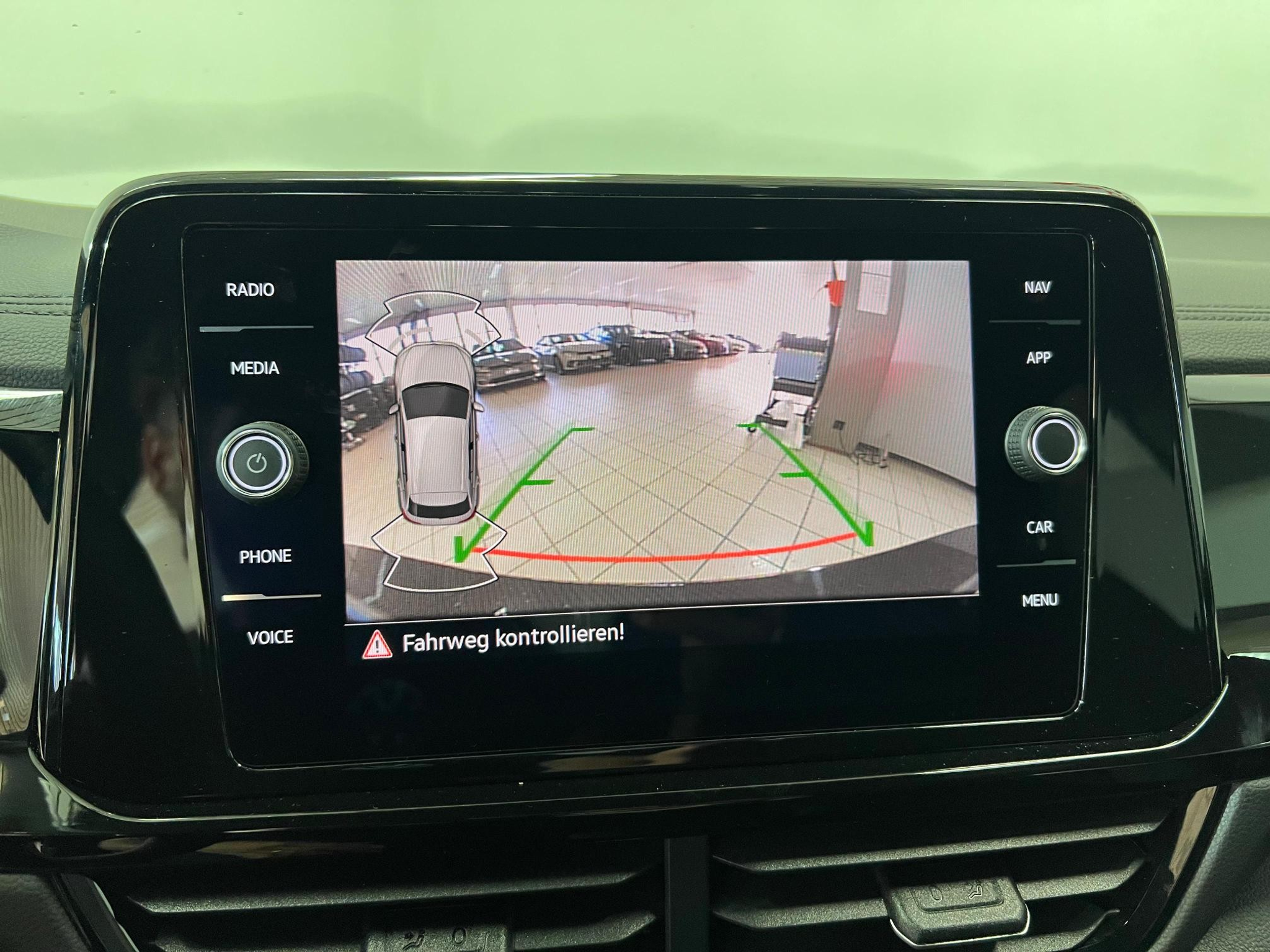 car-image-10