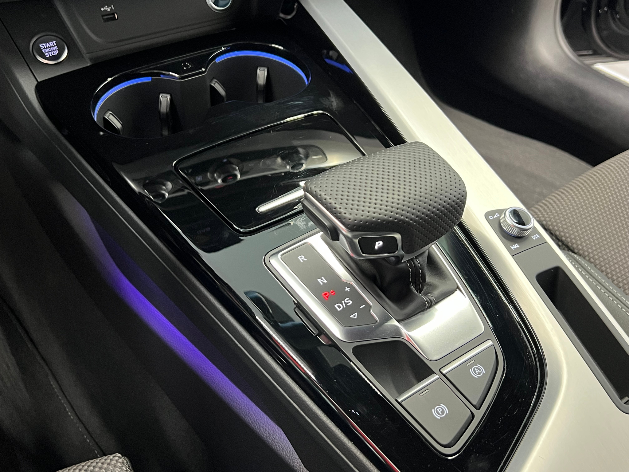 listing desktop thumbnail image 19