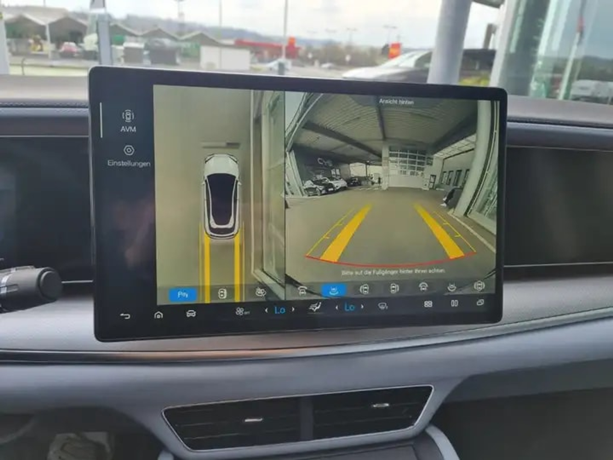 listing desktop thumbnail image 23