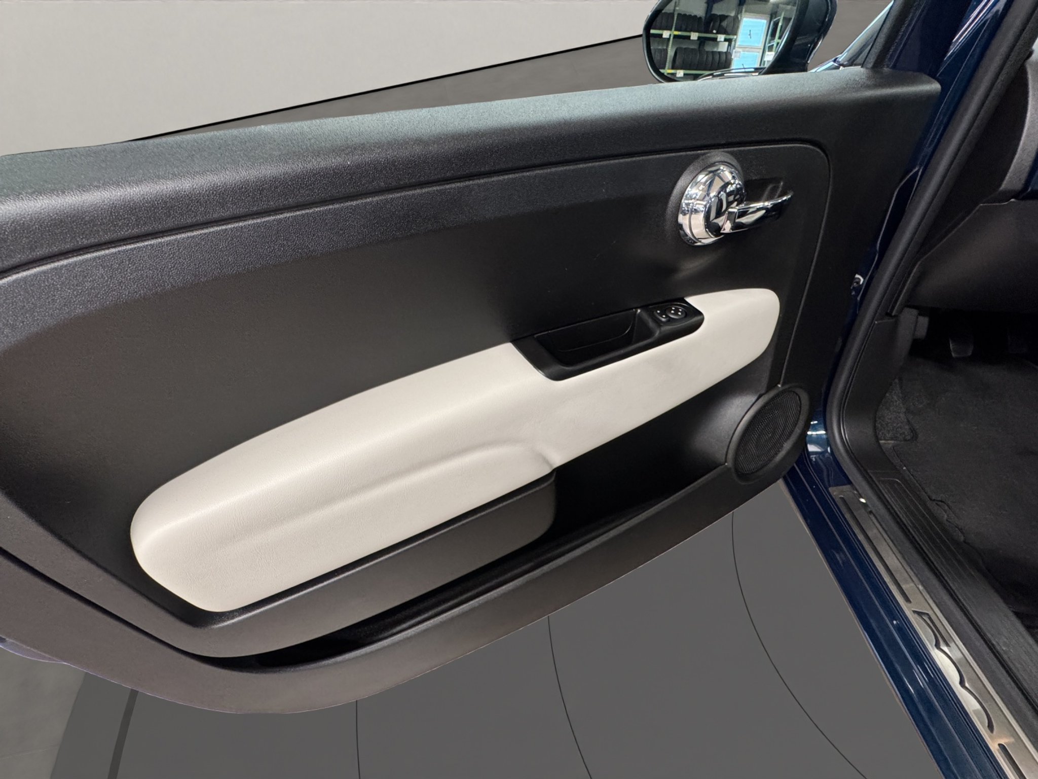 listing desktop thumbnail image 8