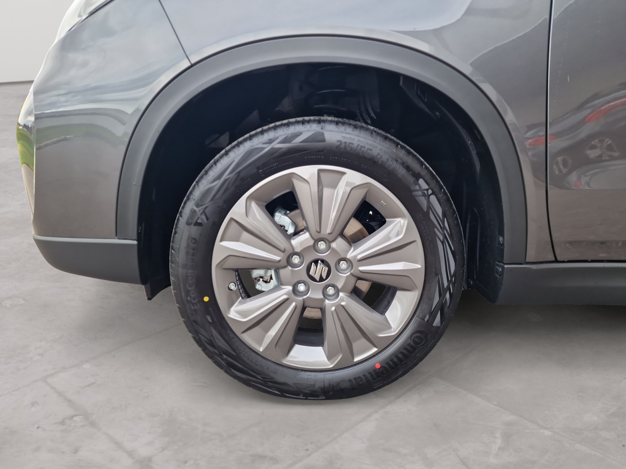 listing desktop thumbnail image 8