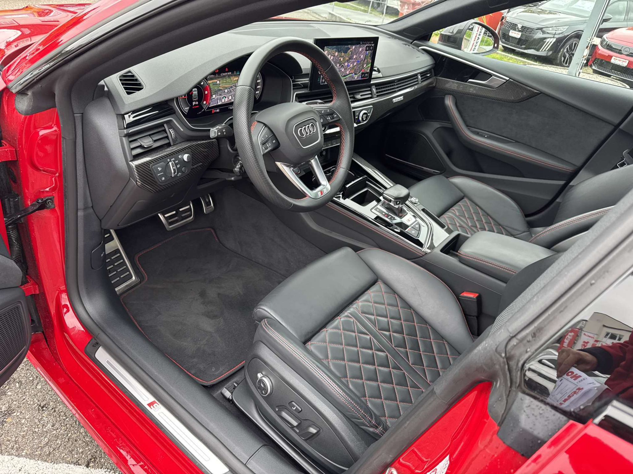 listing desktop thumbnail image 5