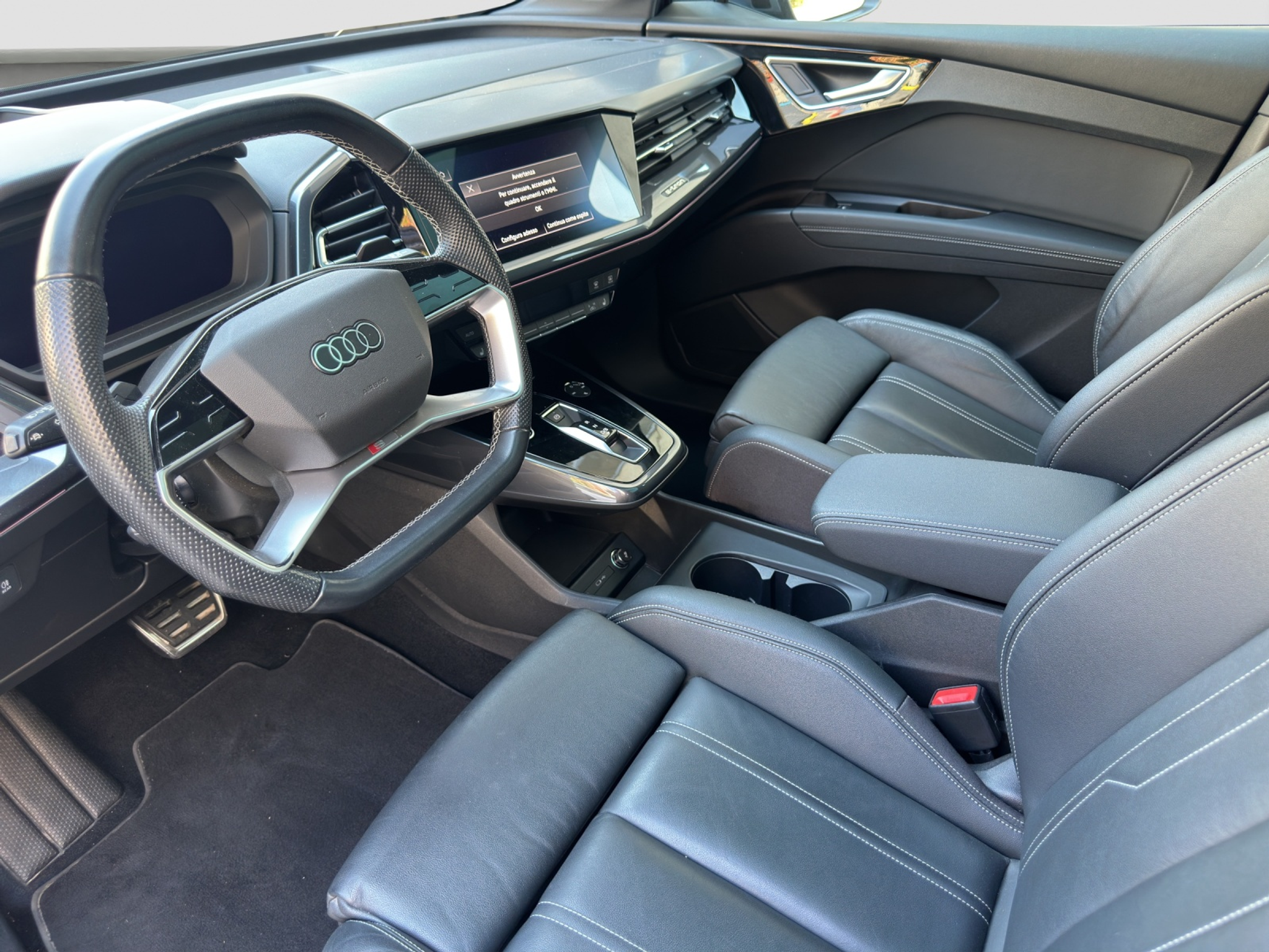 listing desktop thumbnail image 7