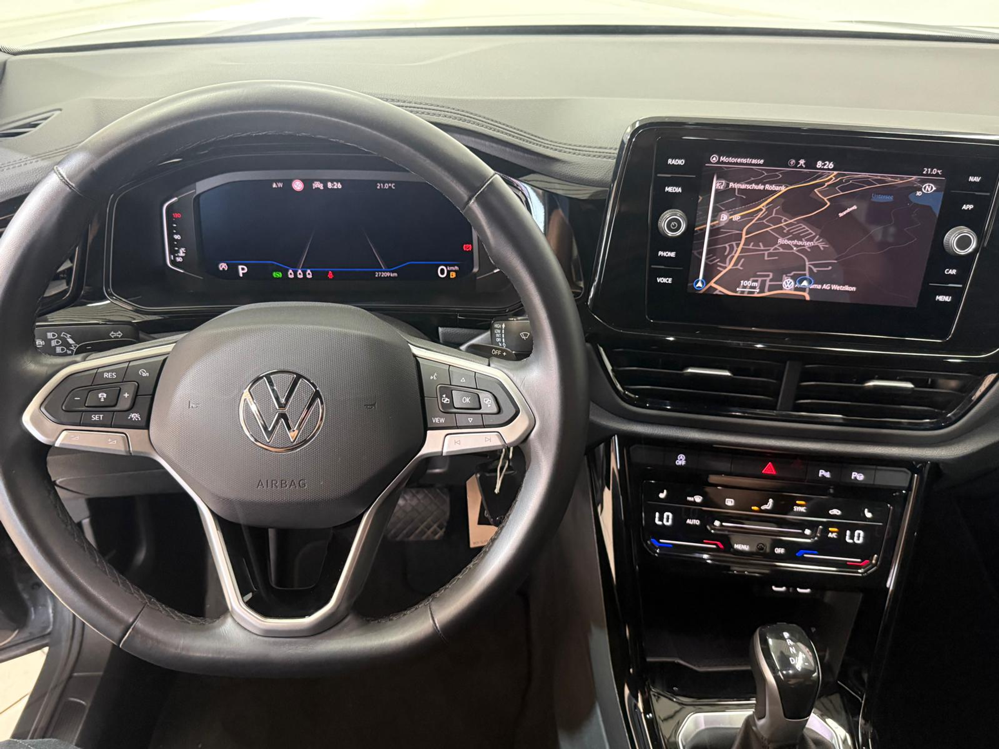 listing desktop thumbnail image 6