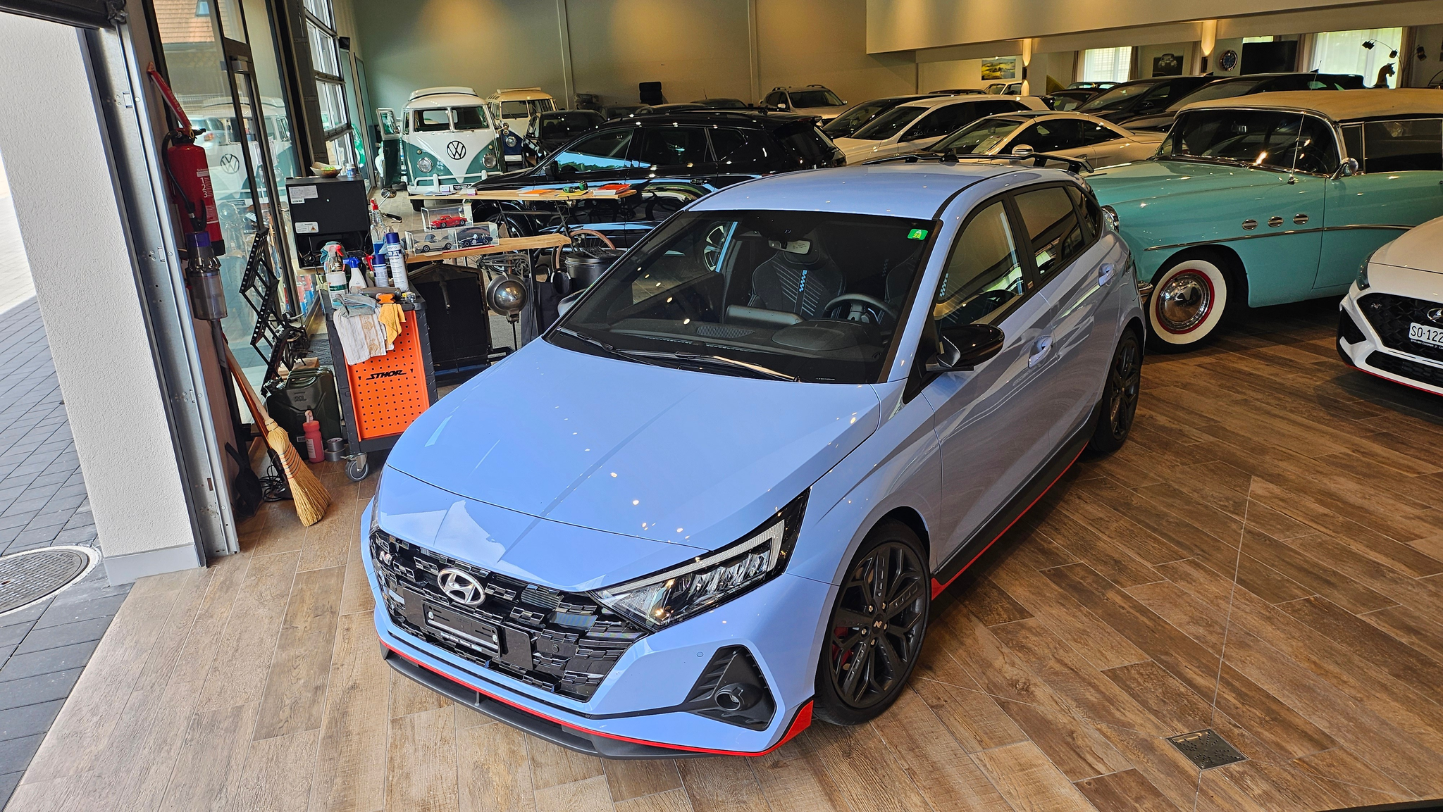 car-image-1