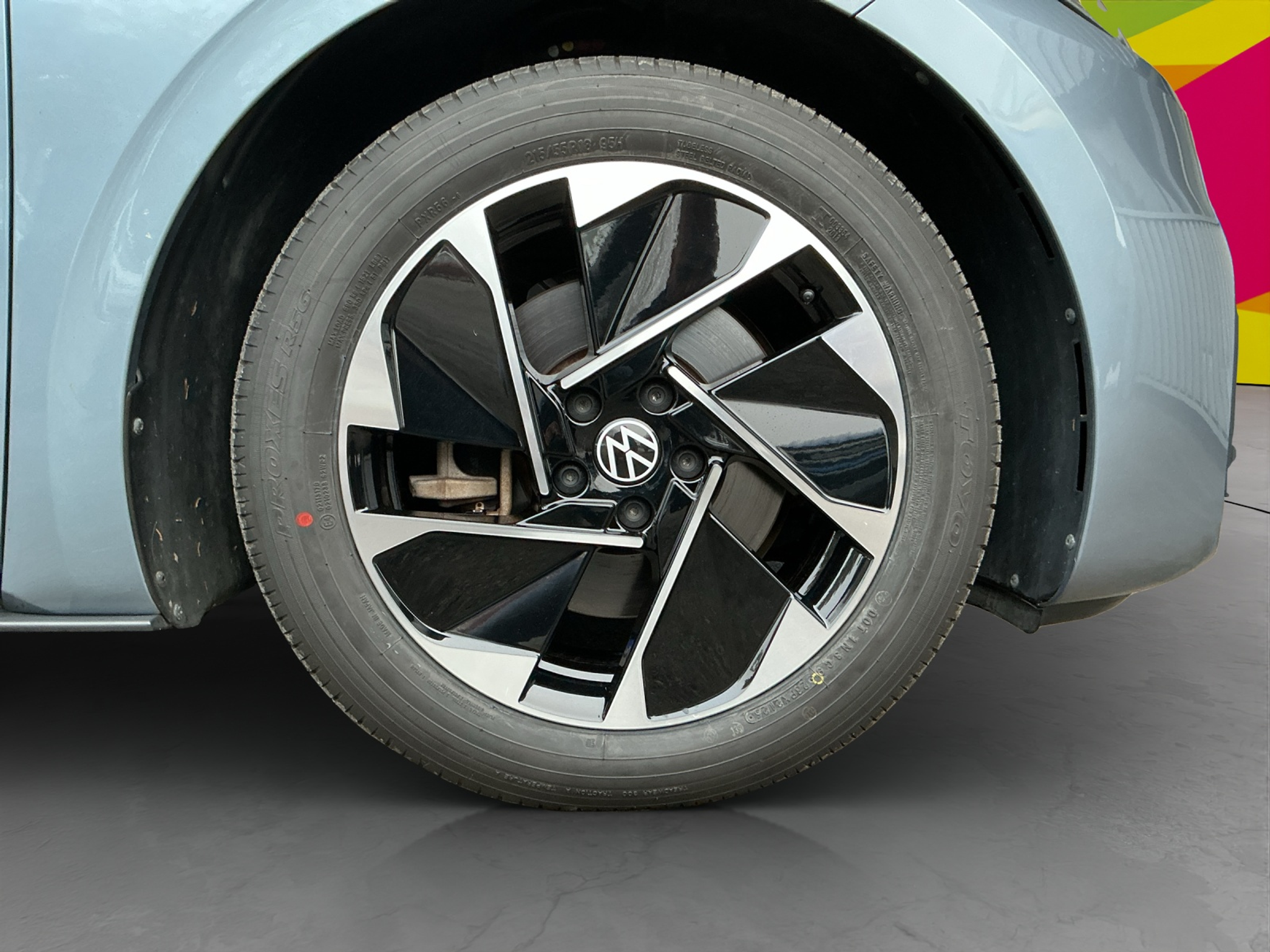 listing desktop thumbnail image 11