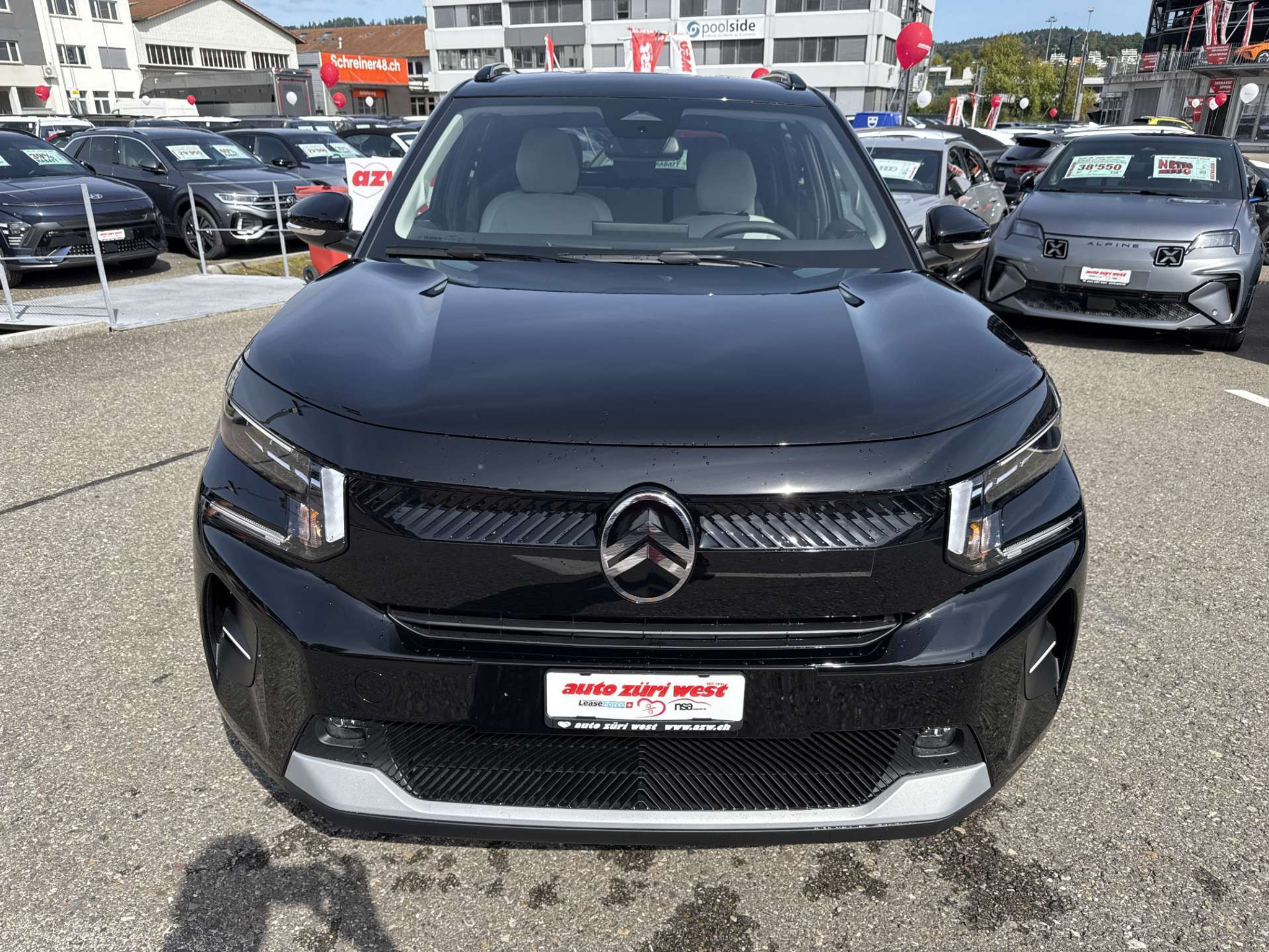 listing desktop thumbnail image 12