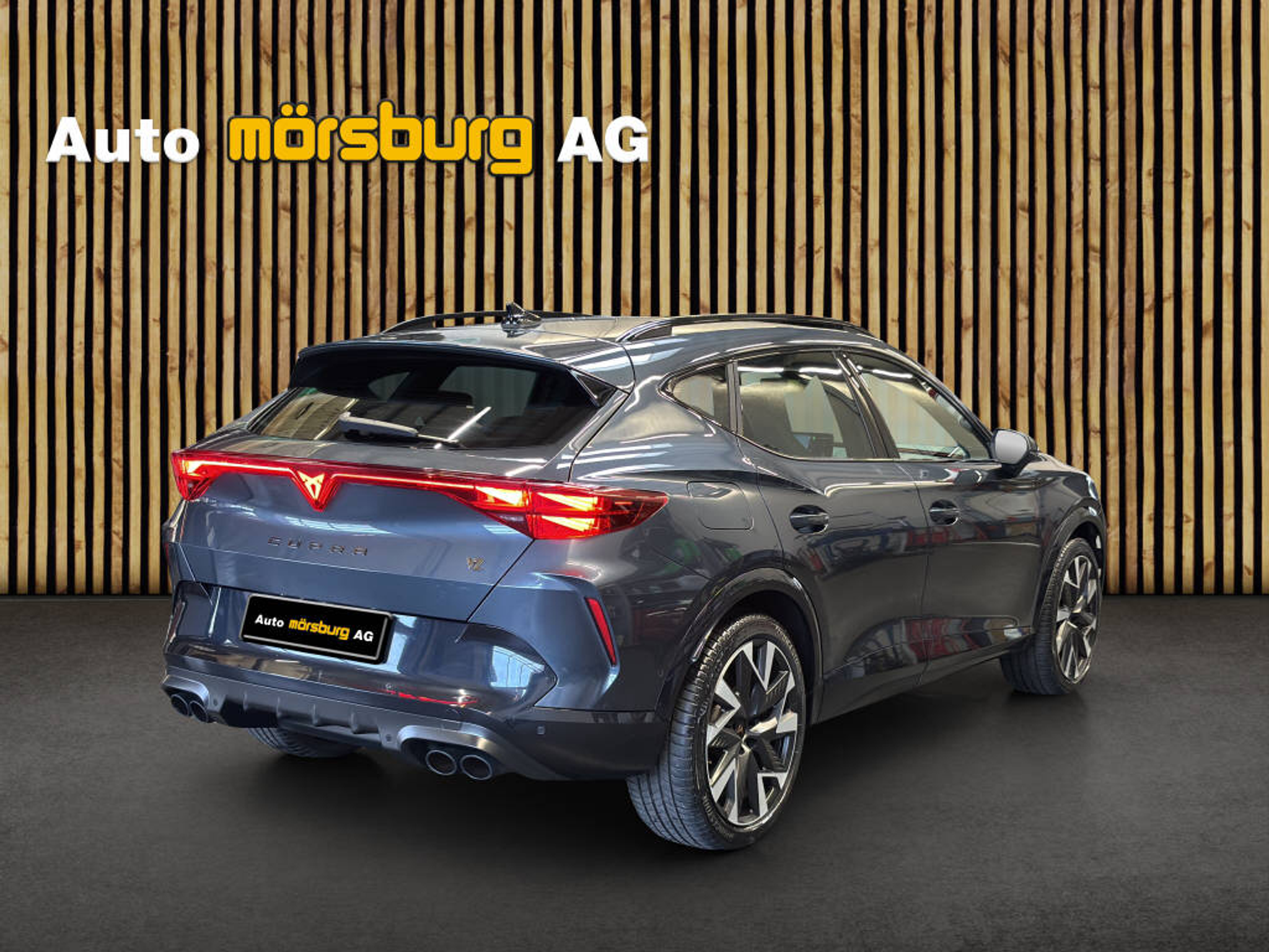 listing desktop thumbnail image 2