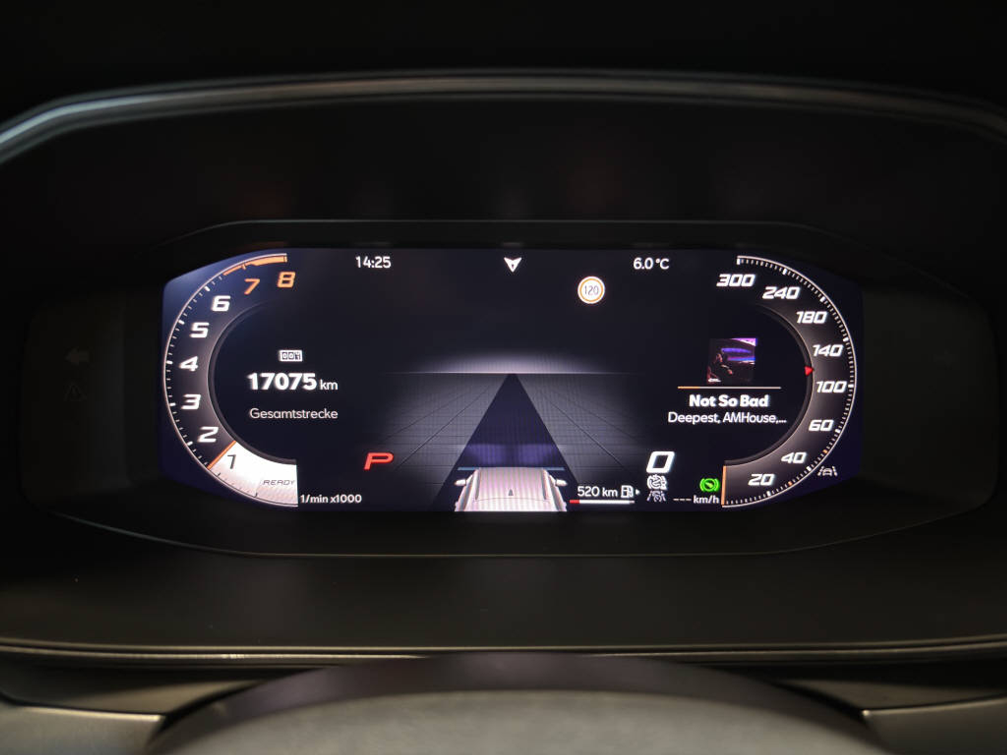 listing desktop thumbnail image 7