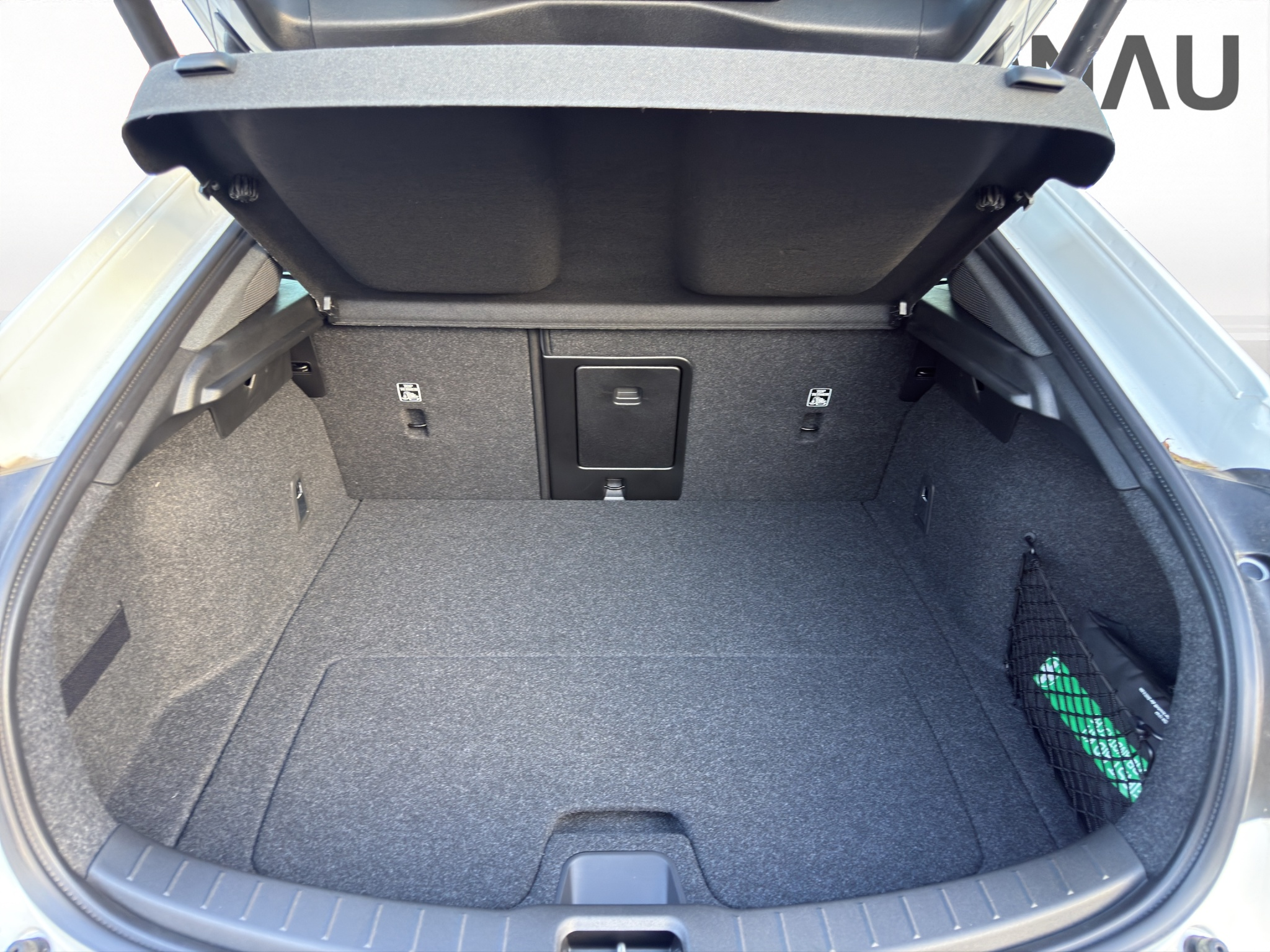 listing desktop thumbnail image 17