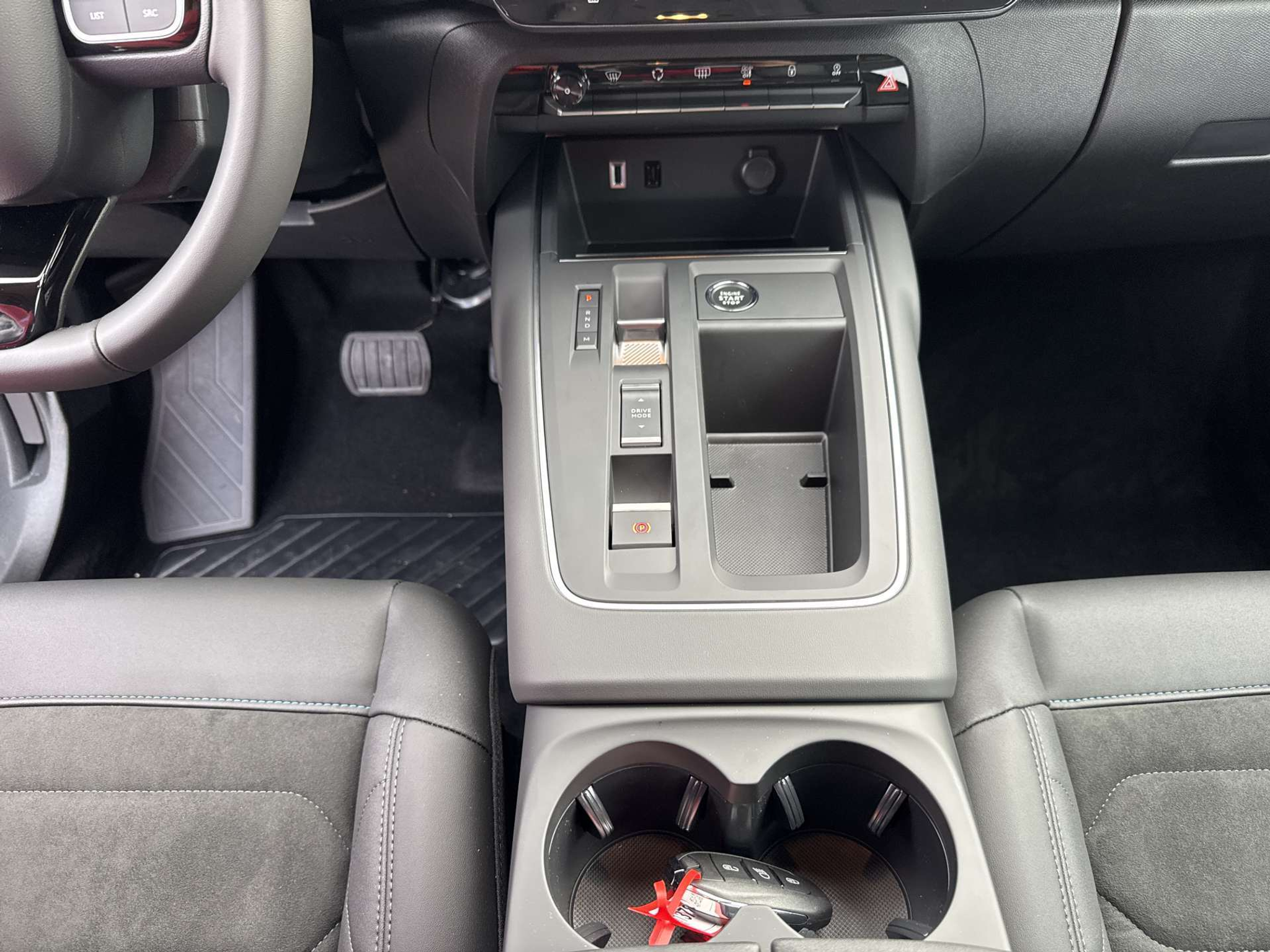 listing desktop thumbnail image 11