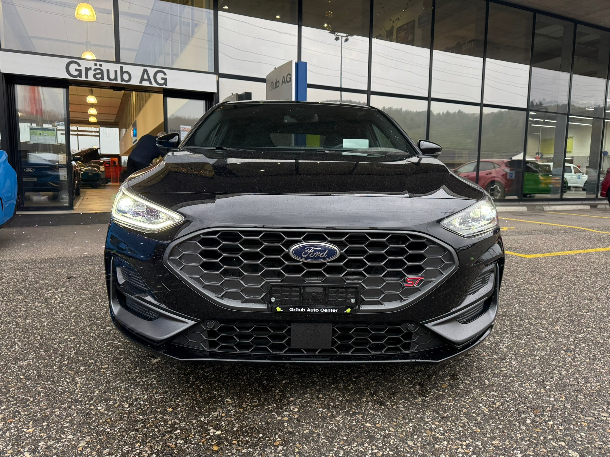 listing desktop thumbnail image 1