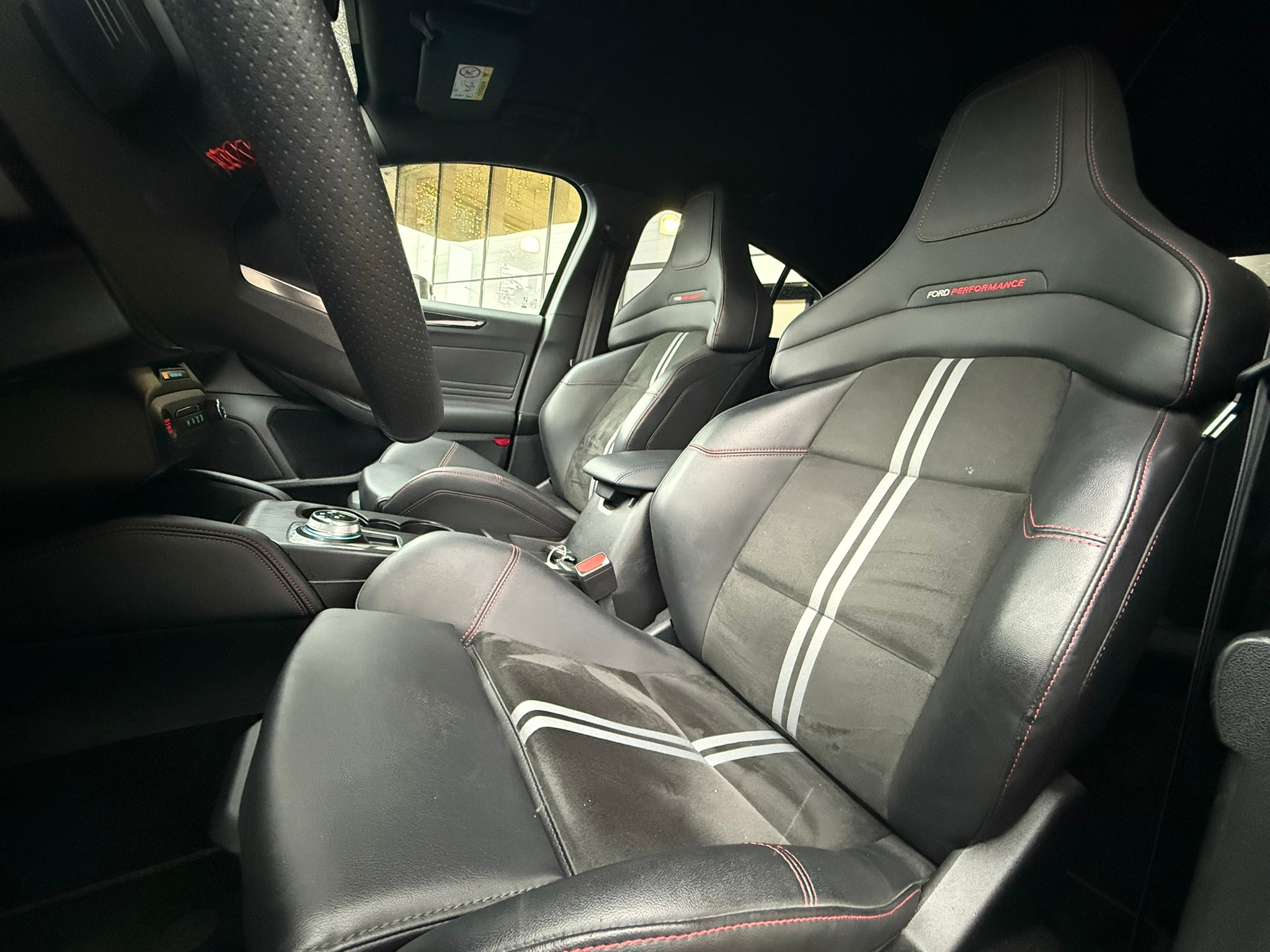 listing desktop thumbnail image 6