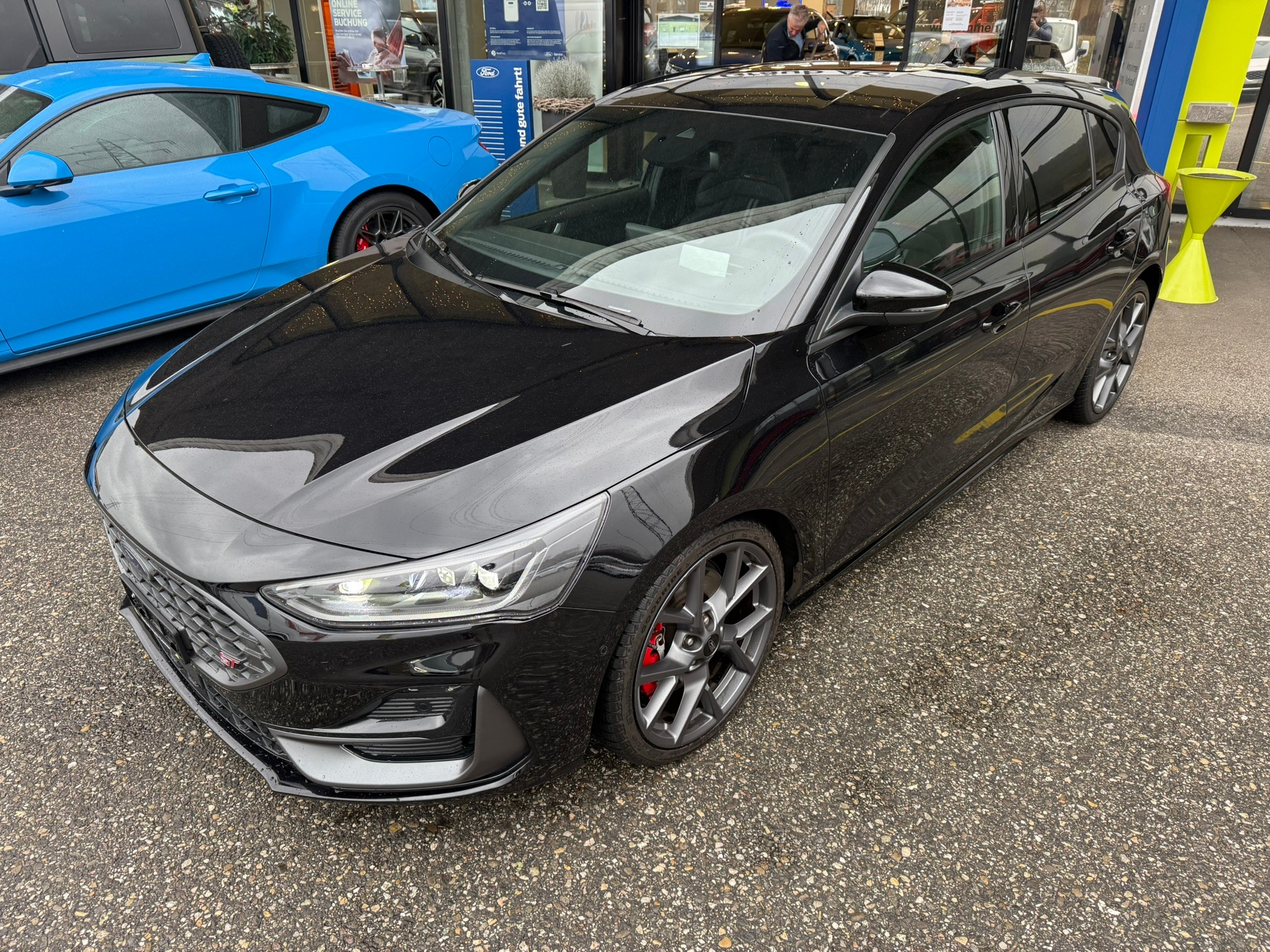 listing desktop thumbnail image 2