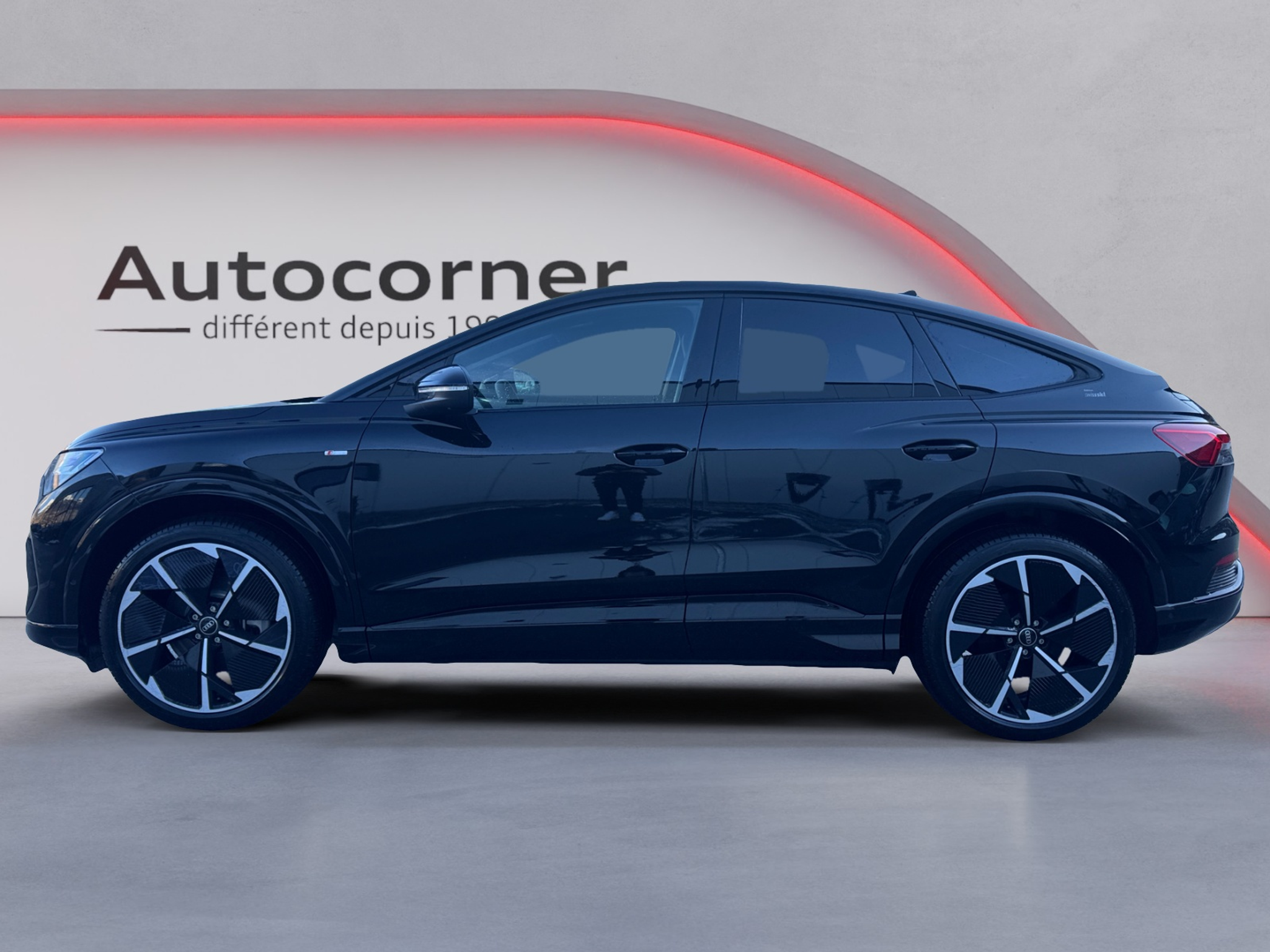 listing desktop thumbnail image 1