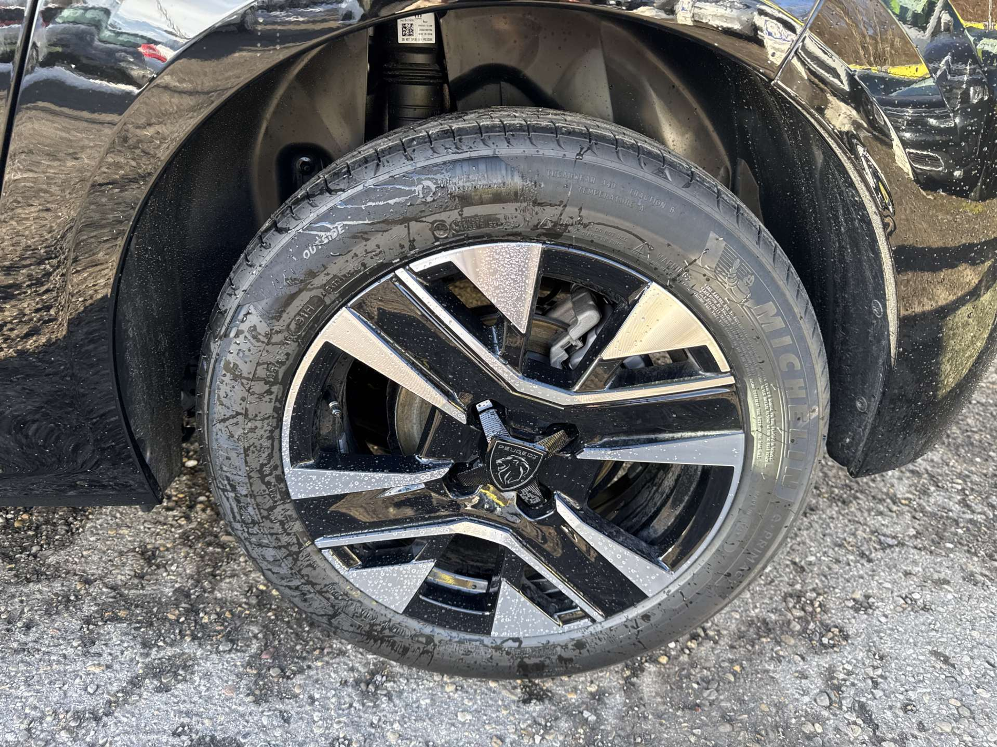 listing desktop thumbnail image 9