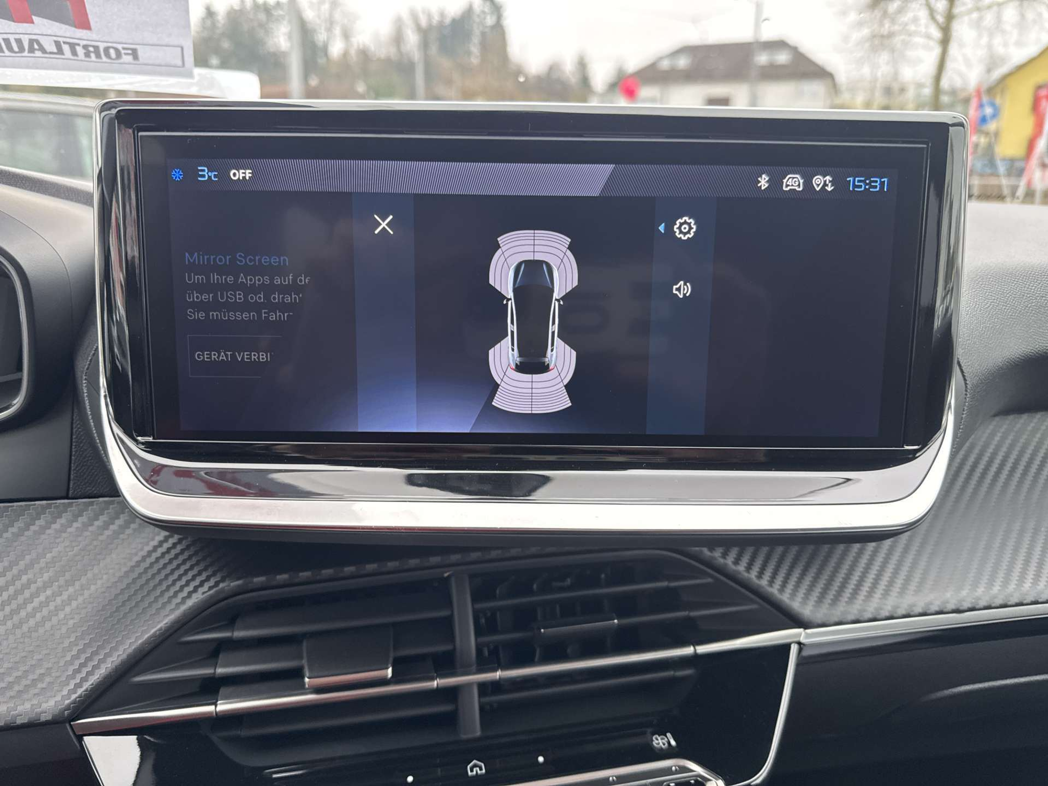 listing desktop thumbnail image 9