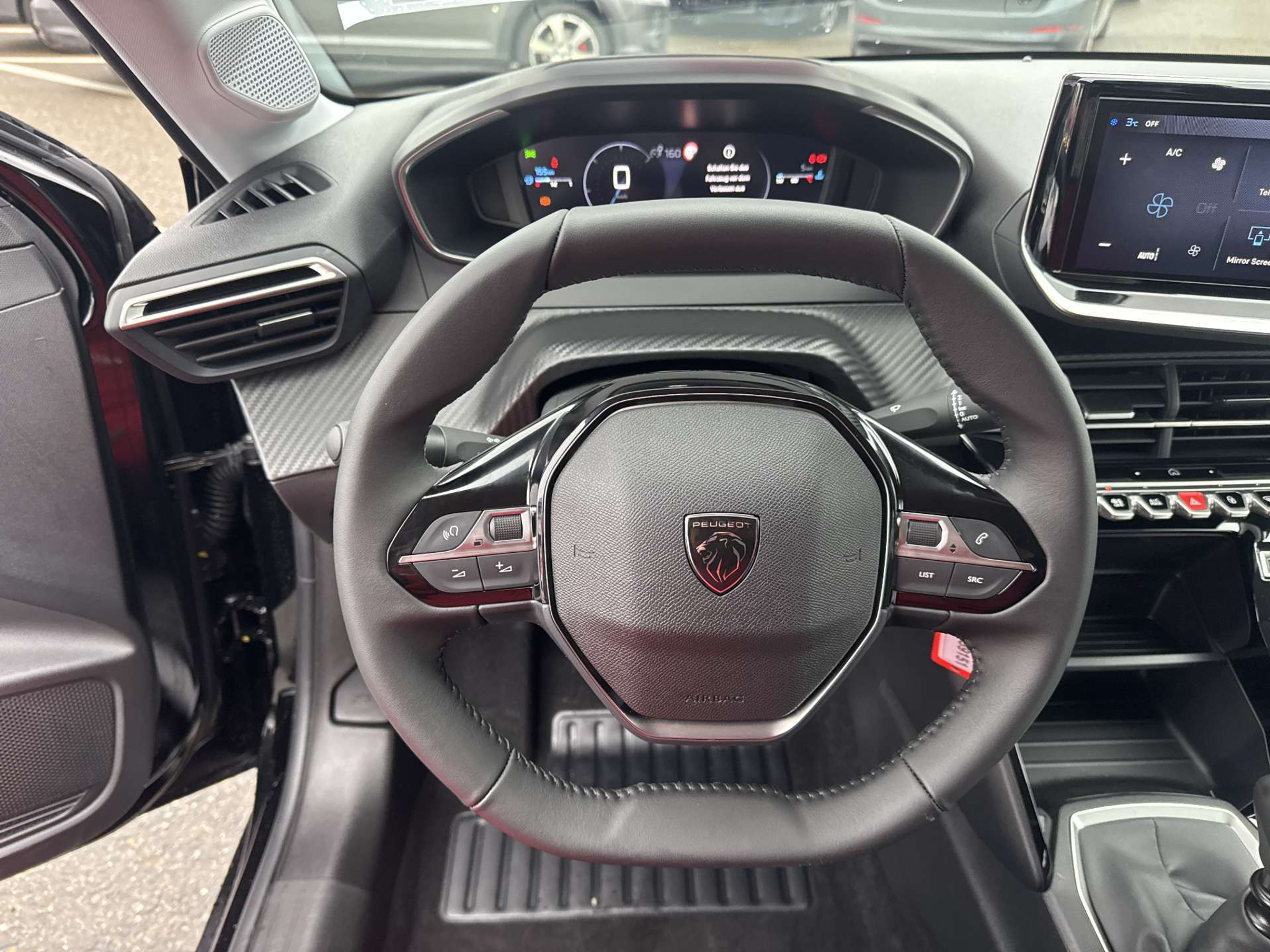 listing desktop thumbnail image 15