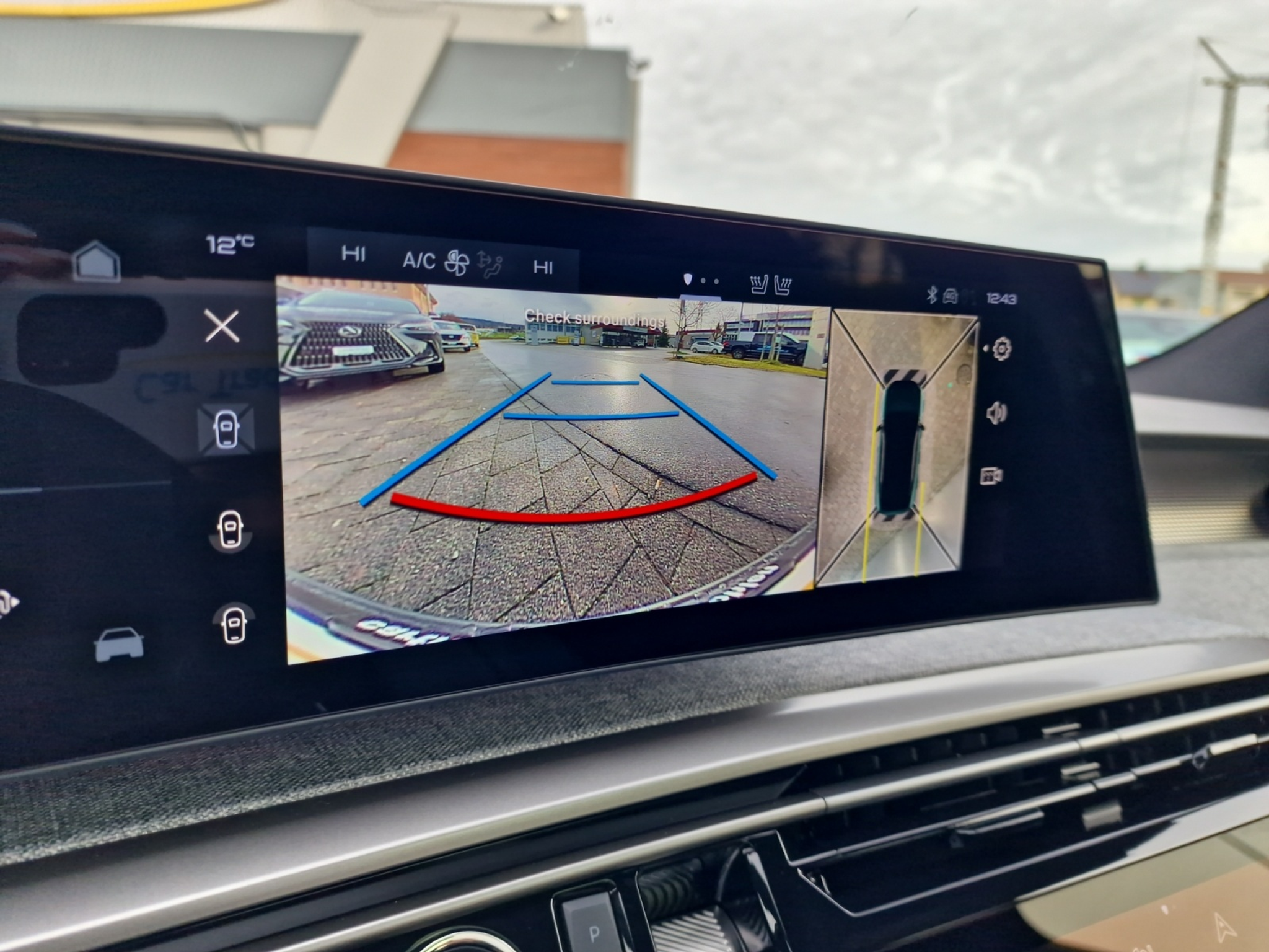 listing desktop thumbnail image 12