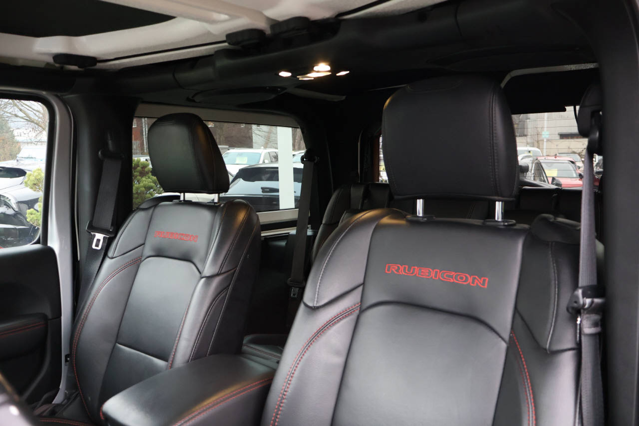 listing desktop thumbnail image 11