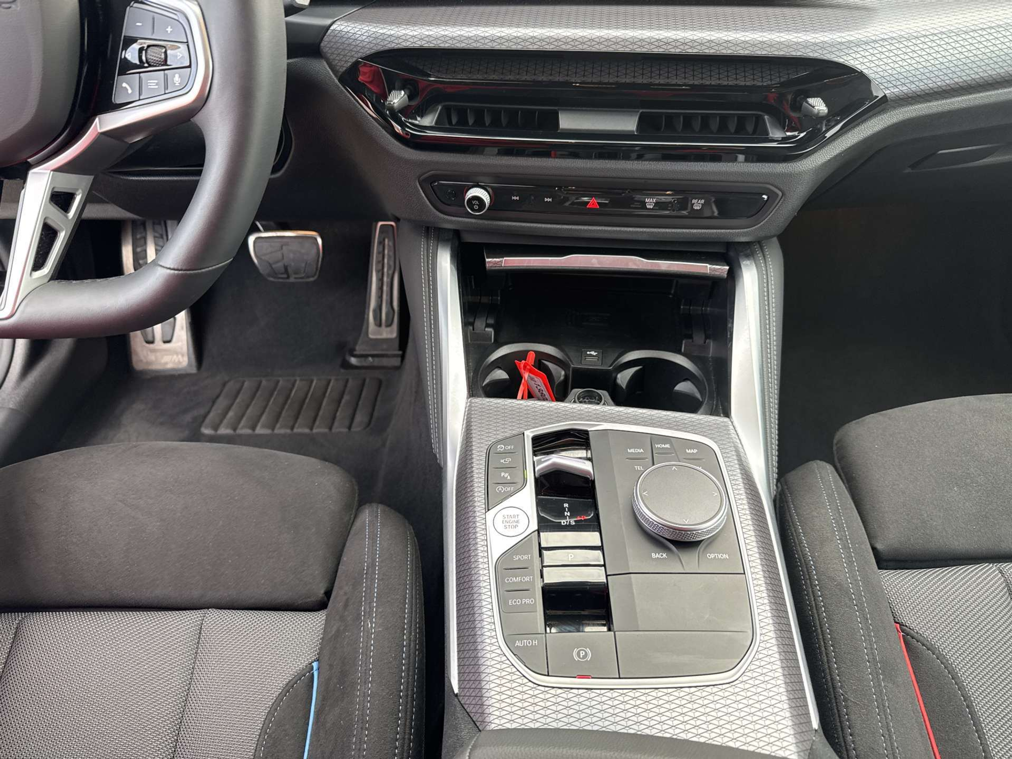 listing desktop thumbnail image 11