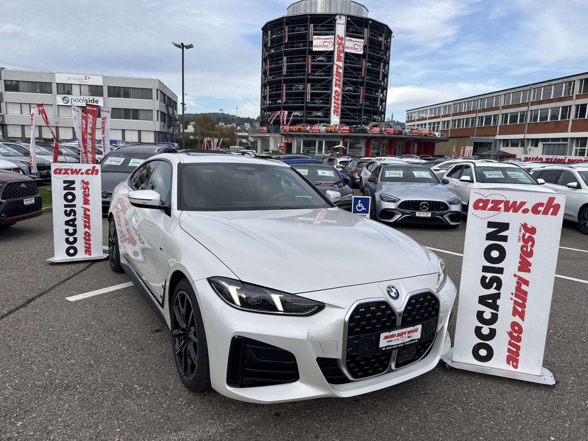 listing desktop thumbnail image 0