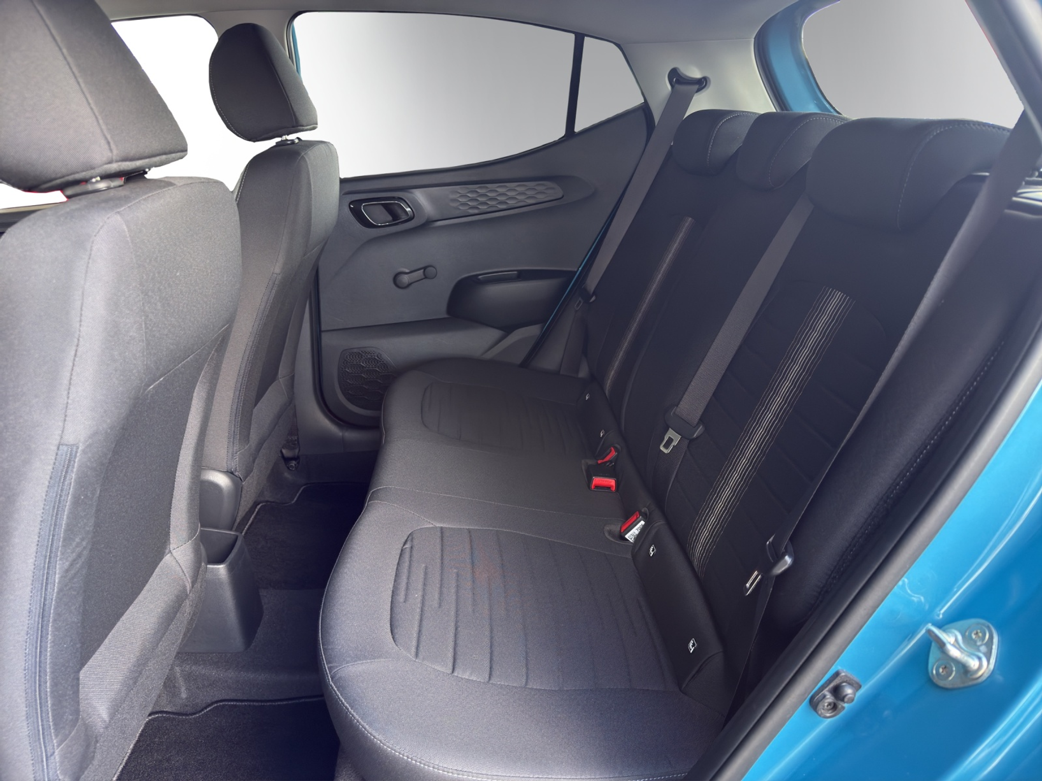 listing desktop thumbnail image 7