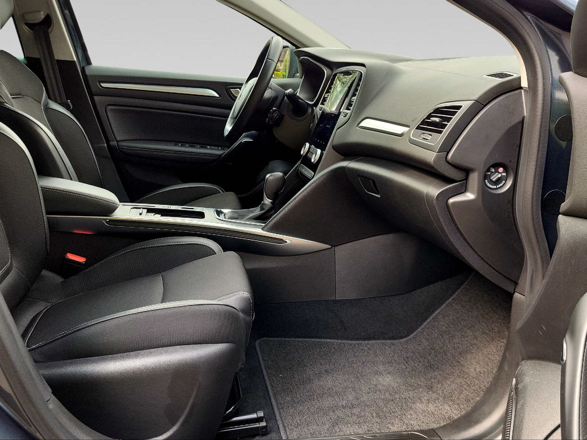 listing desktop thumbnail image 5