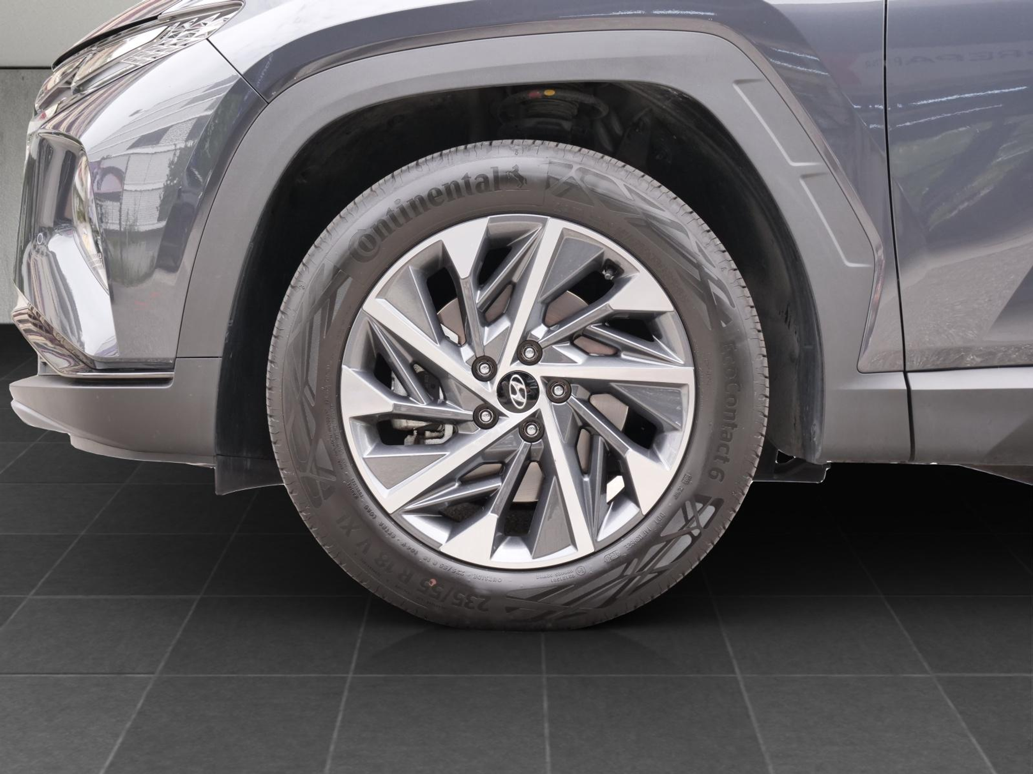 listing desktop thumbnail image 19