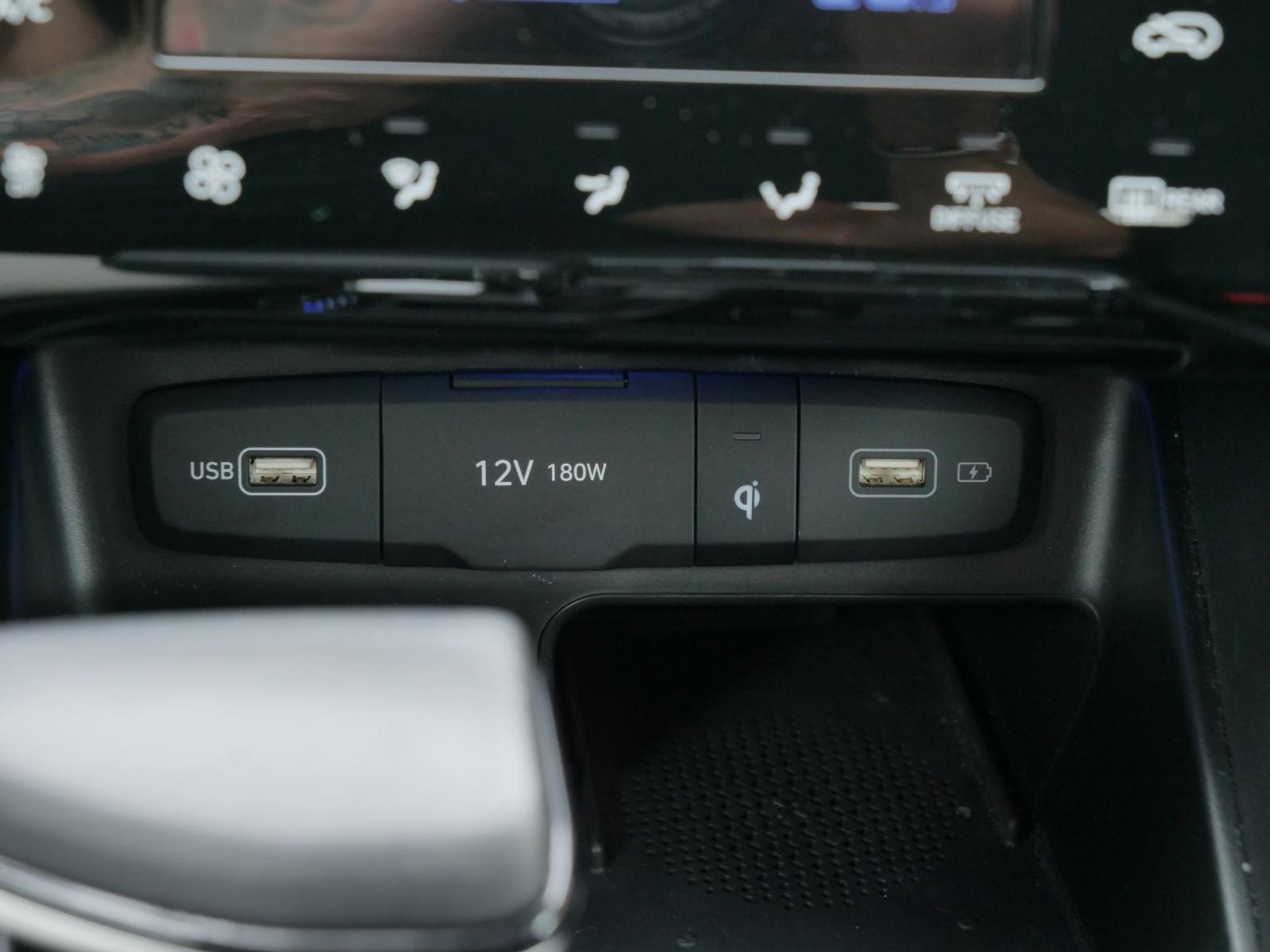 listing desktop thumbnail image 26