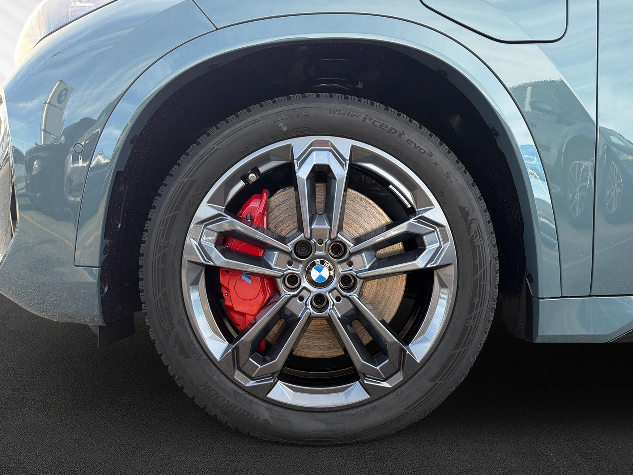 listing desktop thumbnail image 7